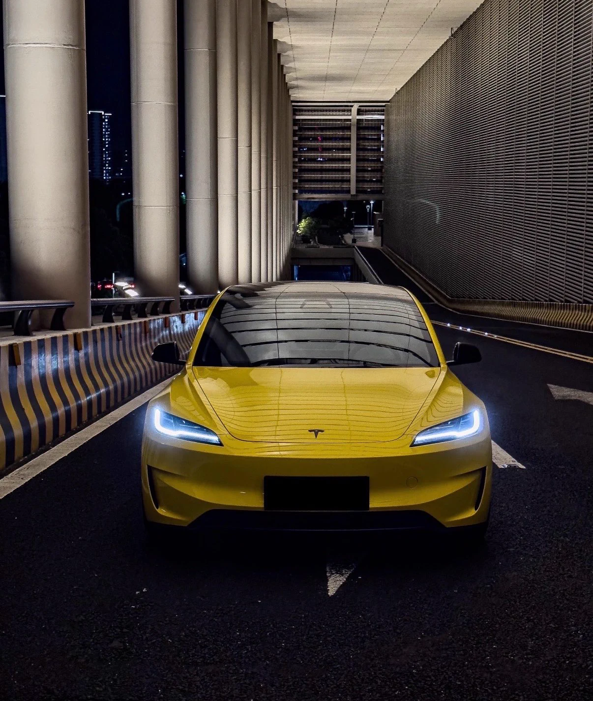 1206x1425 The Tesla Newswire on X: Yellow Tesla Model 3 Performance / X