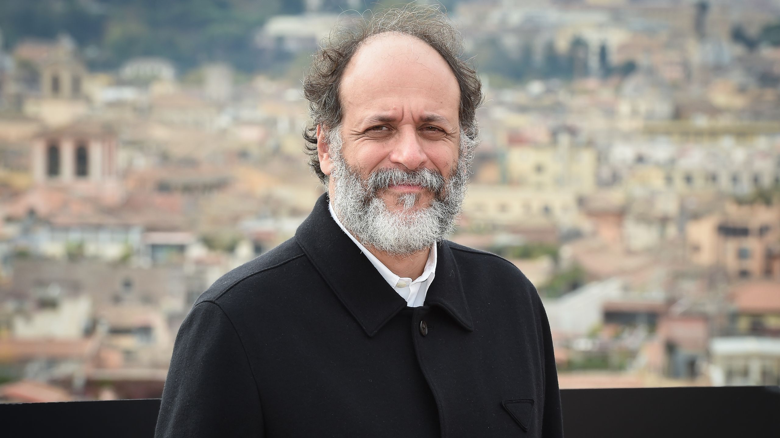 2560x1440 For His Latest Trick, Luca Guadagnino Turns Cannibalism into Art with 'Bones and All'