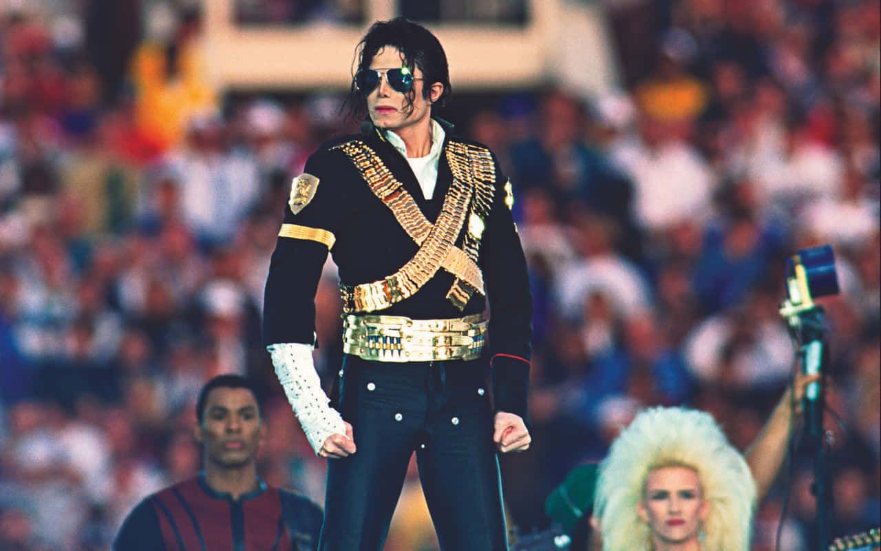 1280x800 Download The iconic Michael Jackson performing on stage Background