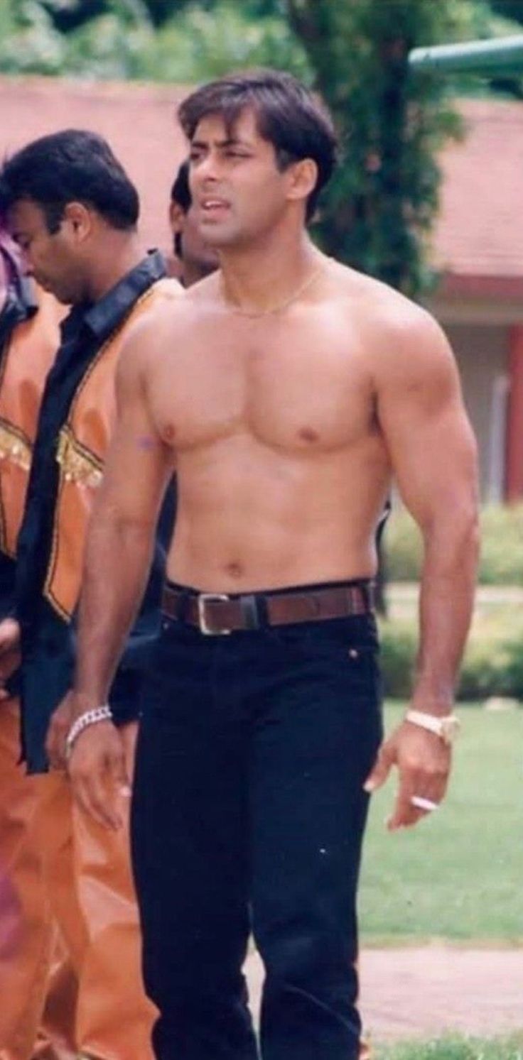 736x1493 Salman khan 90s. Salman khan young, Salman khan photo hd, Sir