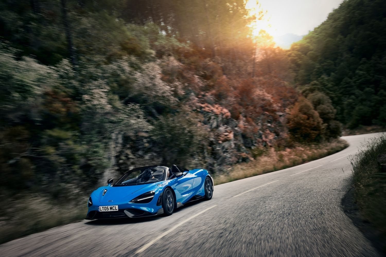 1500x1000 The McLaren 765LT Spider: Extreme Performance And New Heights Of Driver Engagement From McLaren's Most Powerful Ever Convertible Supercar