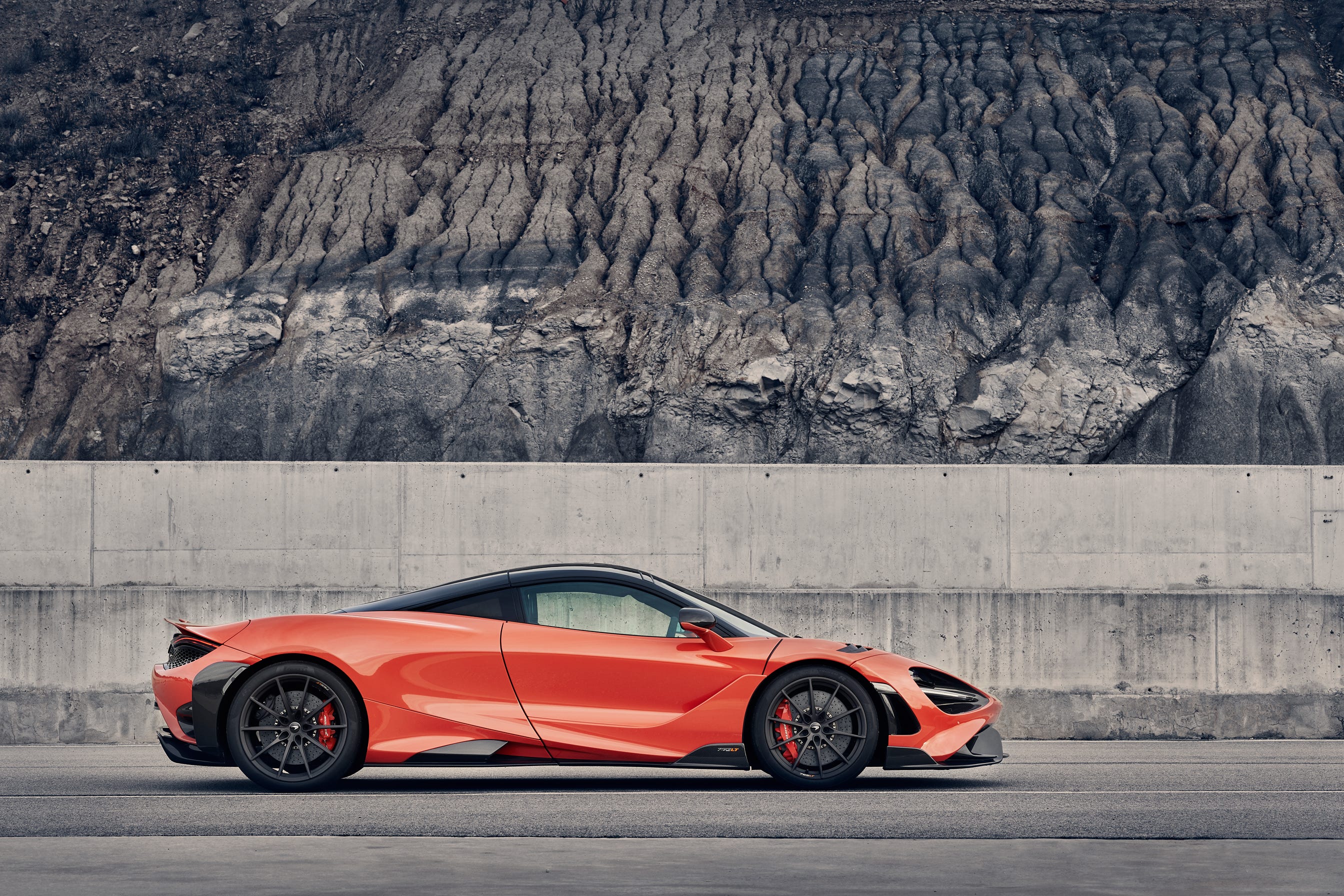 2688x1792 Gallery: McLaren 765LT
