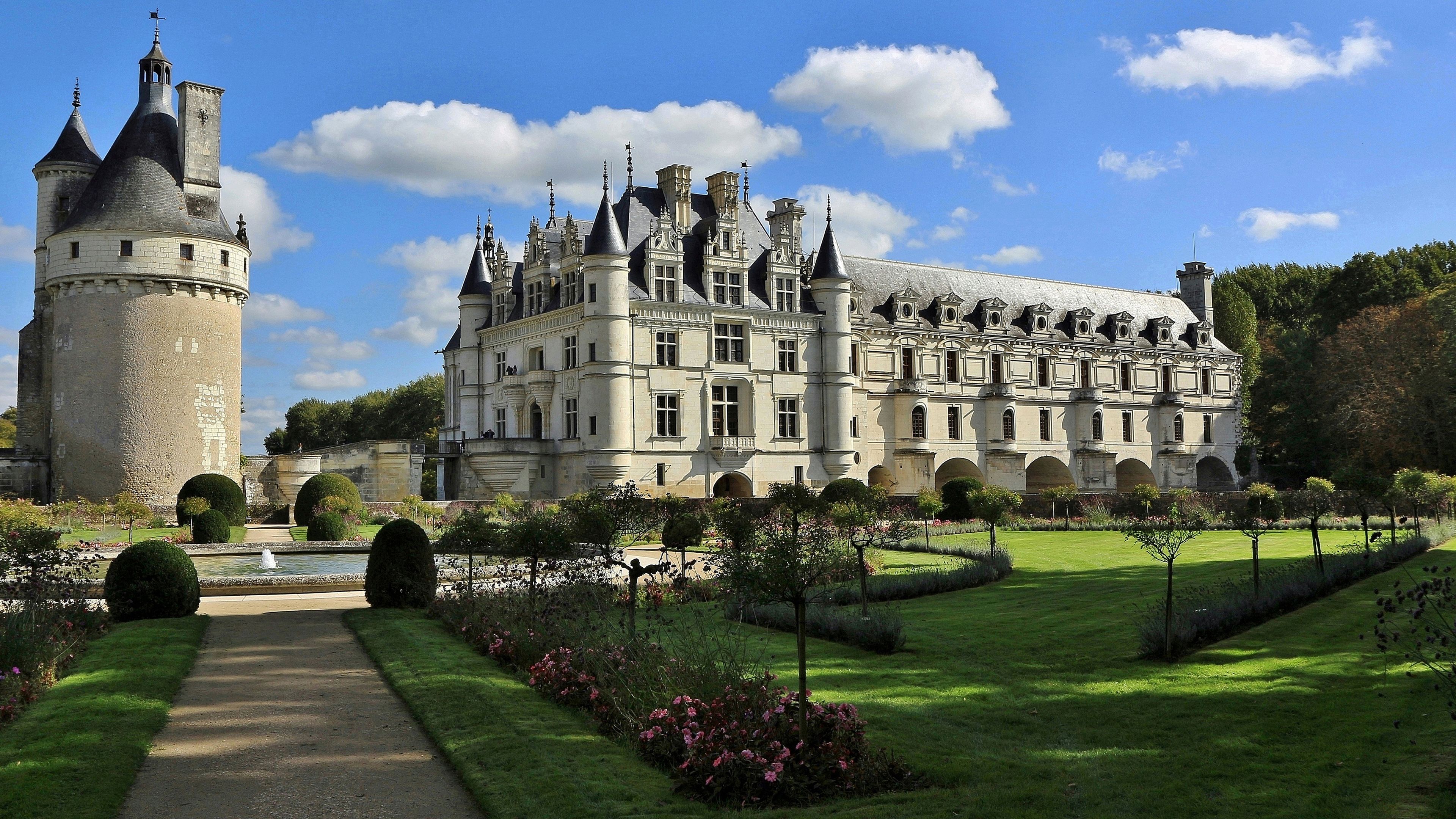 3840x2160 Castle Château de Chenonceau Fountain France Garden Park Tower 4K HD Travel Wallpaper