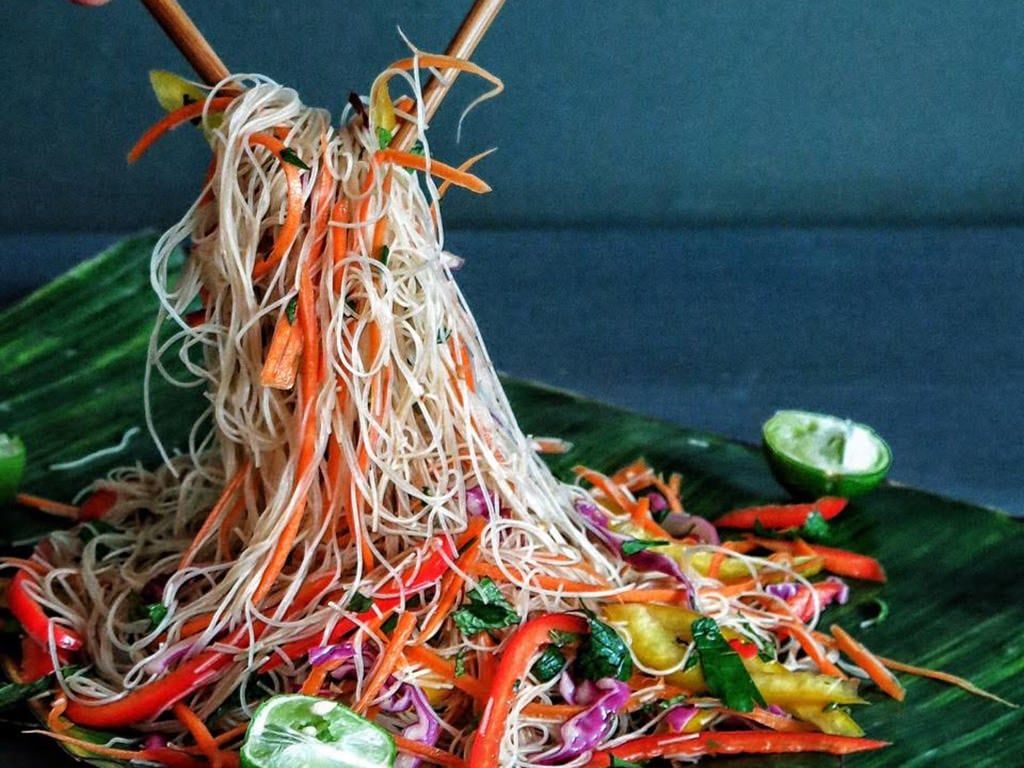 1024x768 Healthy Vietnamese Noodle Salad Summer Recipe Hong Kong