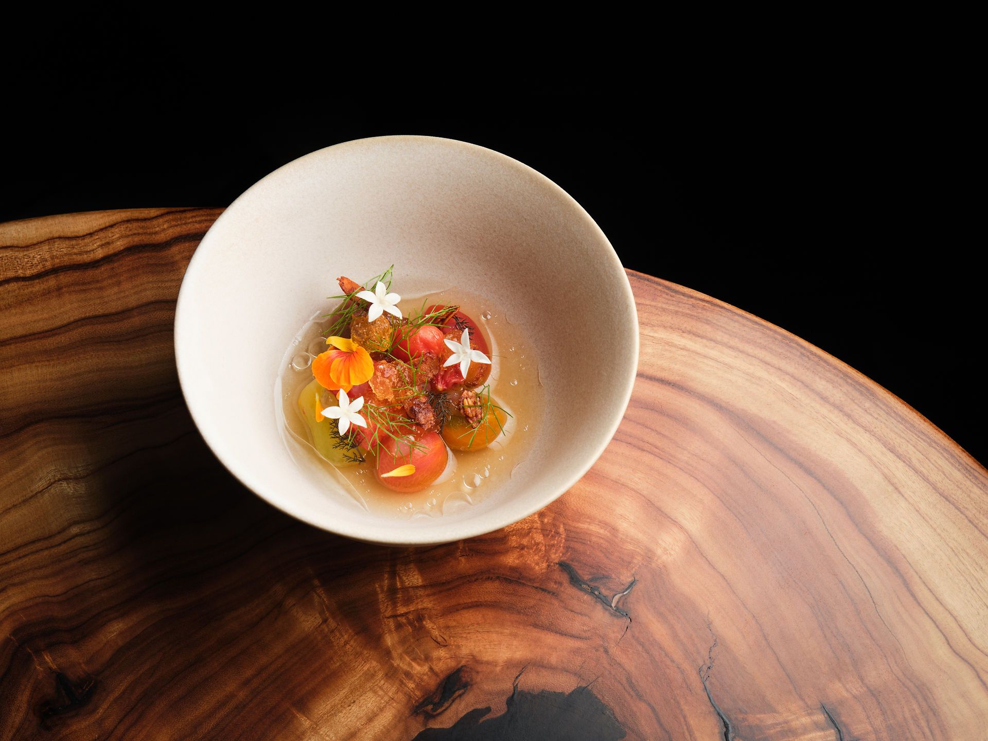 1920x1440 Hong Kong's Best Farm To Table Restaurants: How The City's Top Chefs Are Rewriting Luxury Through Local Harvests
