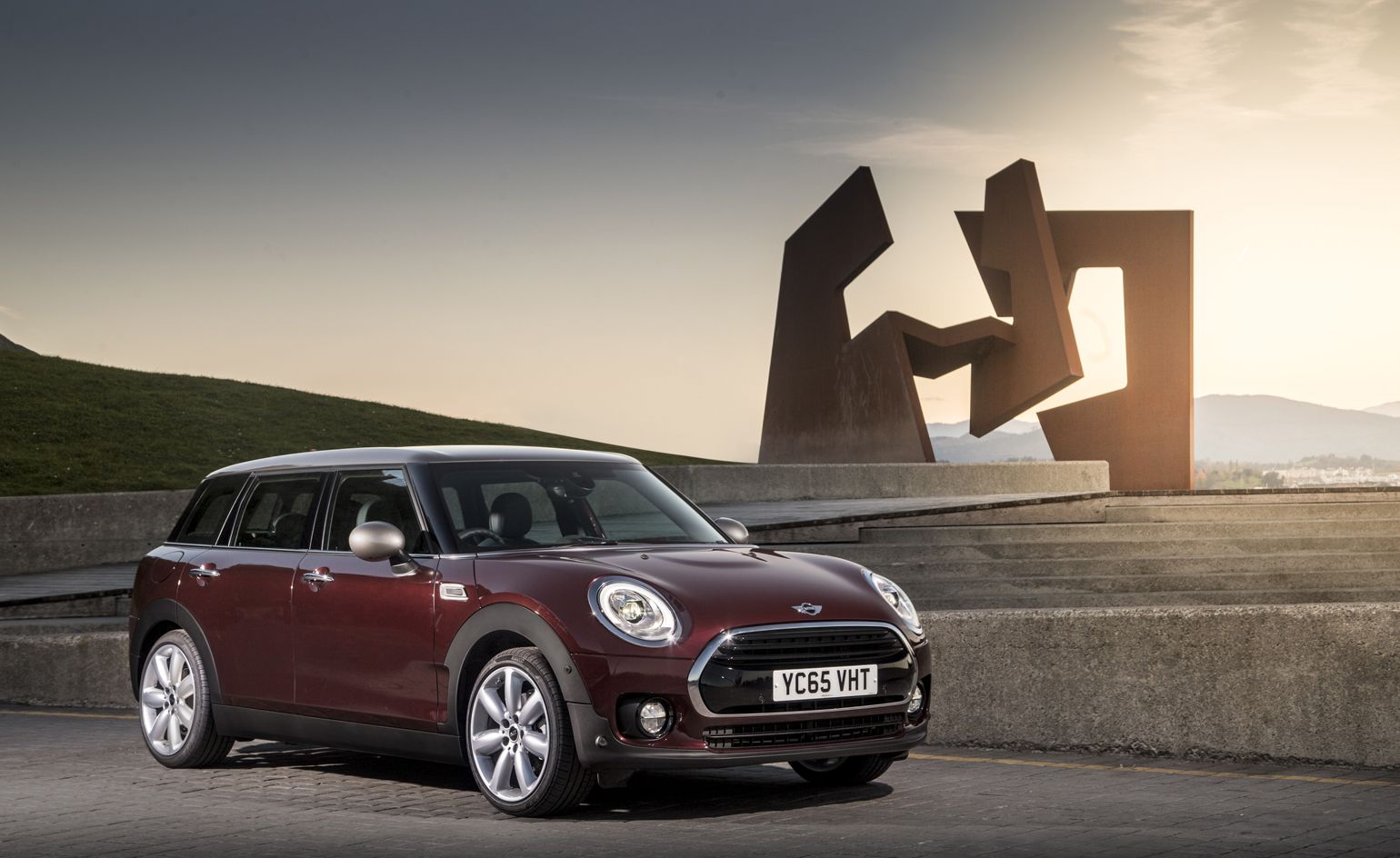 1540x944 BMW's Mini Clubman. Wallpaper*