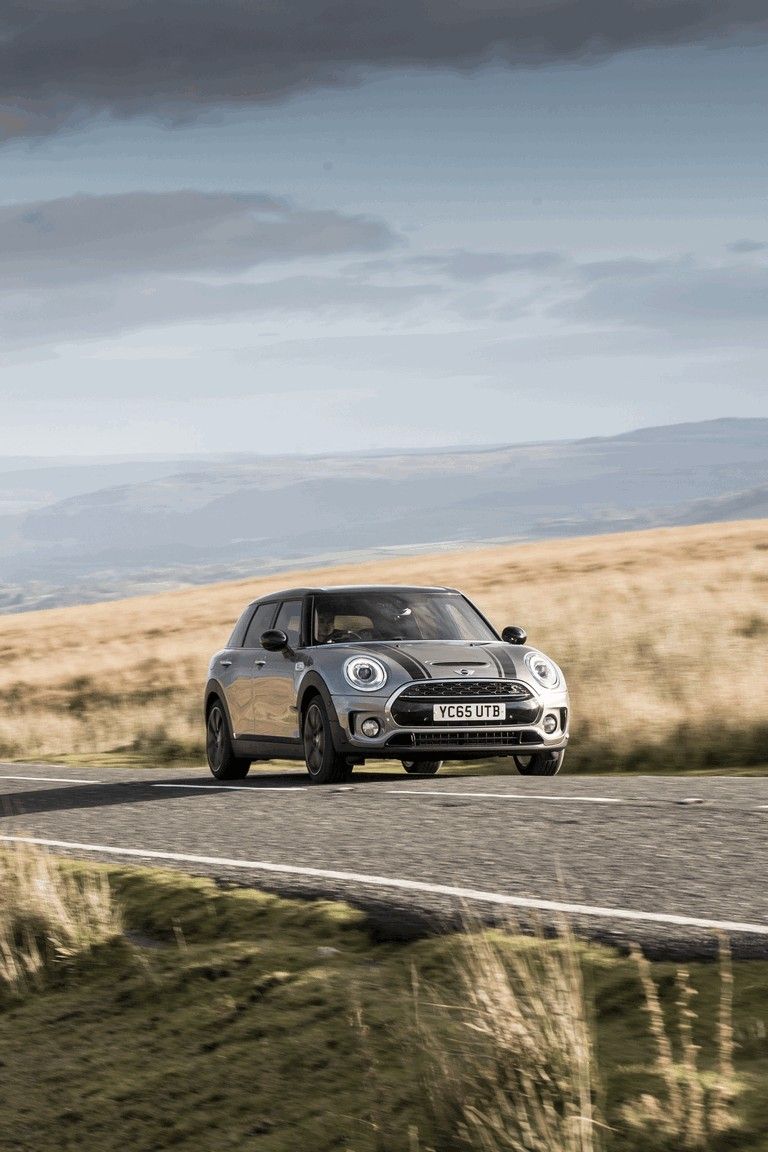 768x1152 Mini Cooper S Clubman version quality free high resolution car image, picture and photo