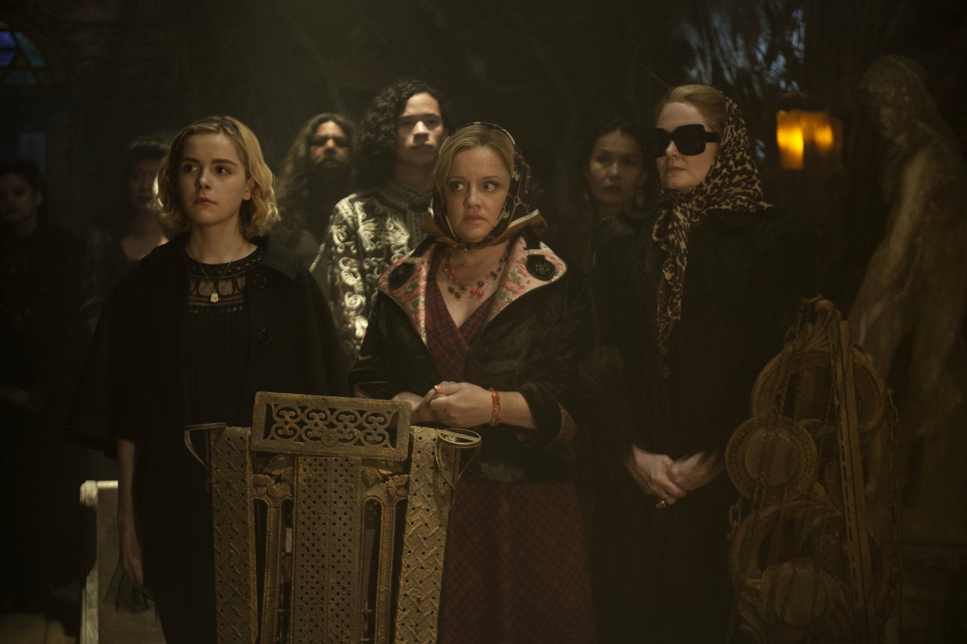 1920x1278 Download Lucy Davis Miranda Otto Kiernan Shipka Zelda Spellman Hilda Spellman Sabrina Spellman TV Show Chilling Adventures Of Sabrina HD Wallpaperx1363