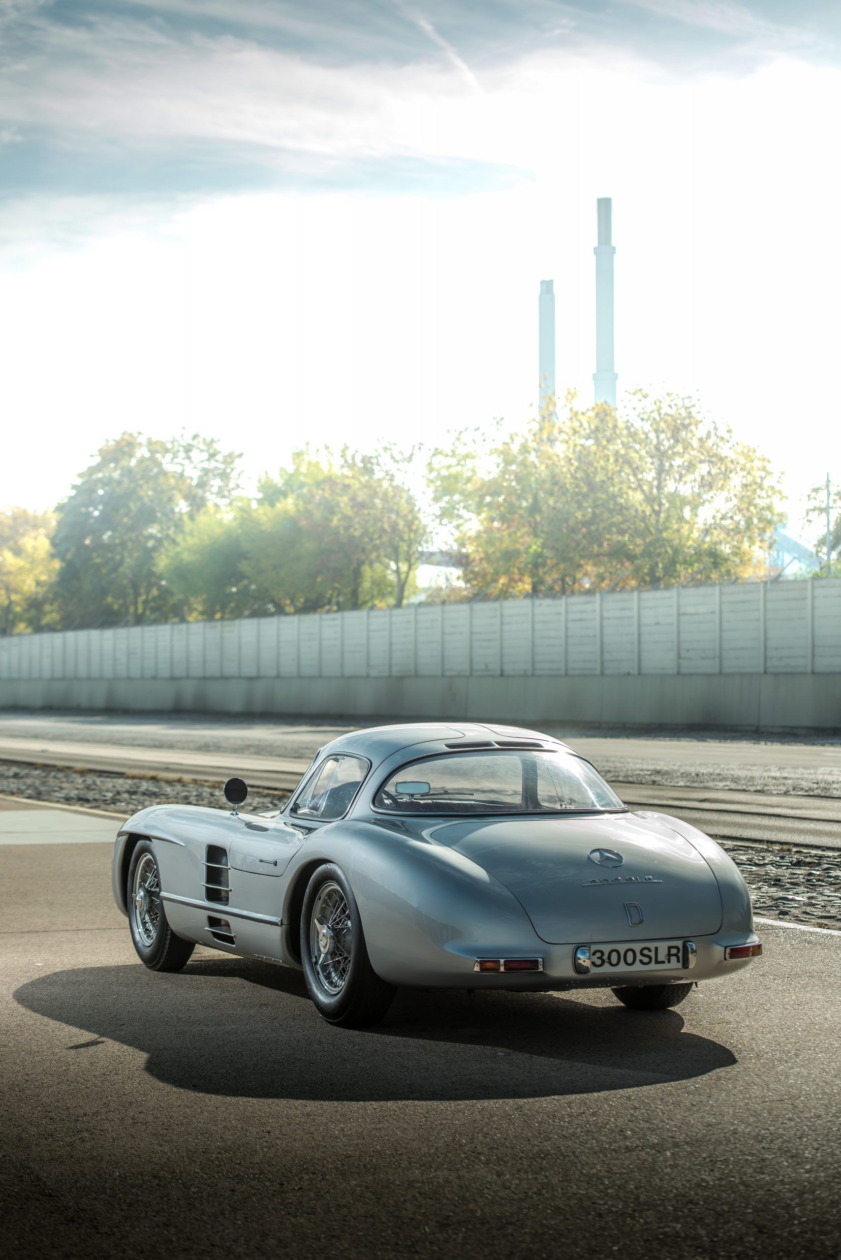 1709x2560 Driving the Mercedes 300 SLR Uhlenhaut coupé
