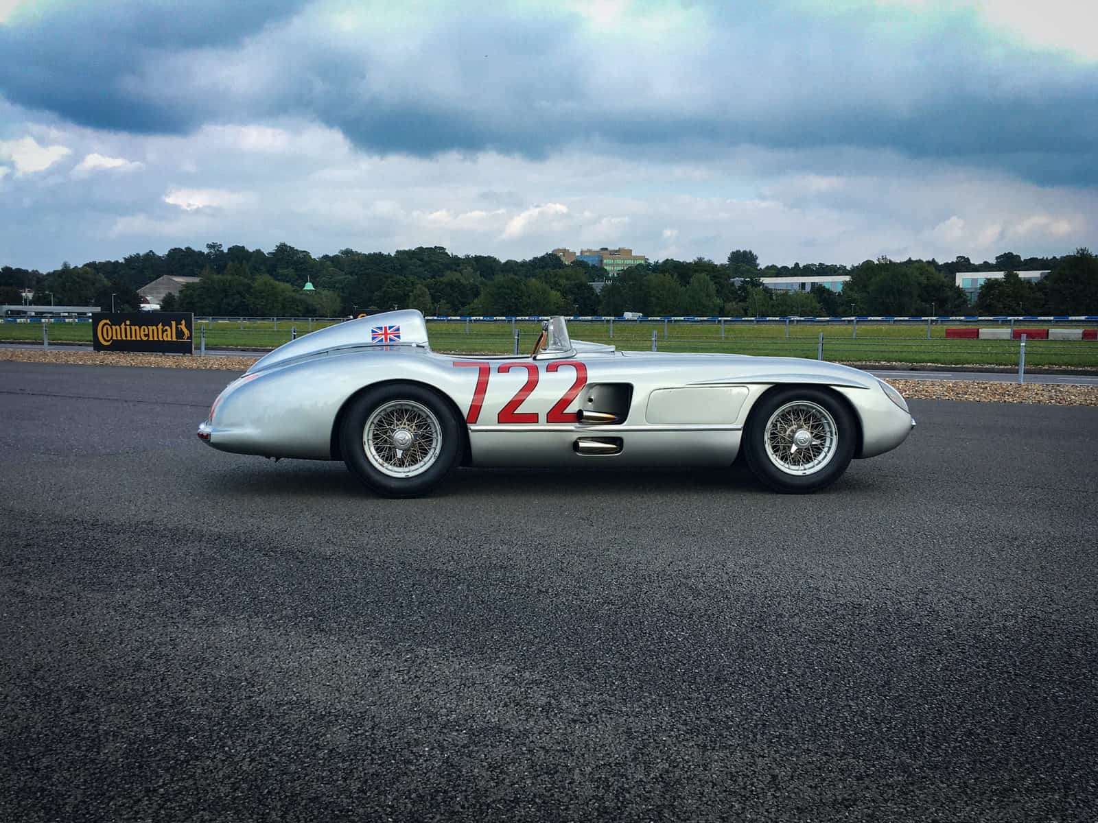 1600x1200 Mercedes Benz 300SLR 722 Most Famous Race Car Of All Time?