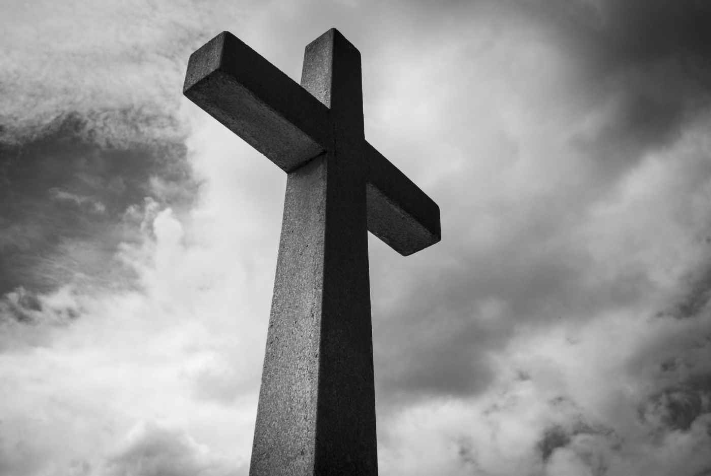 1400x938 The Empty Cross