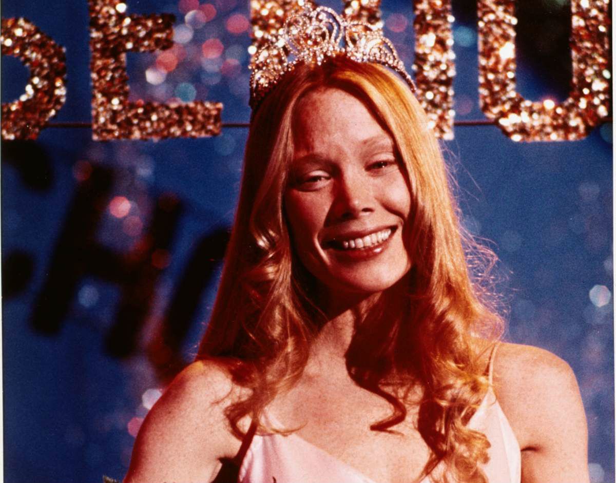 1200x941 70s Rewind: Brian De Palma's CARRIE, In Picture And Posters