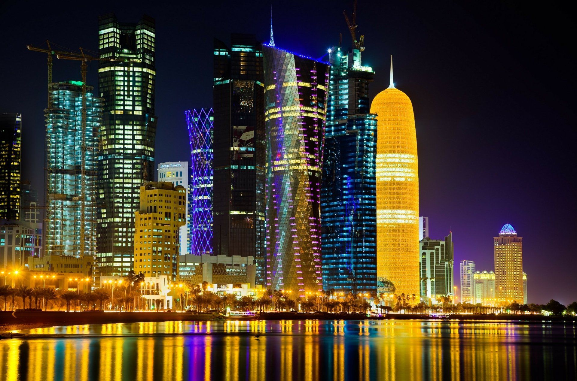 1920x1269 Doha Nightscape Ultra HD Wallpaperx2643