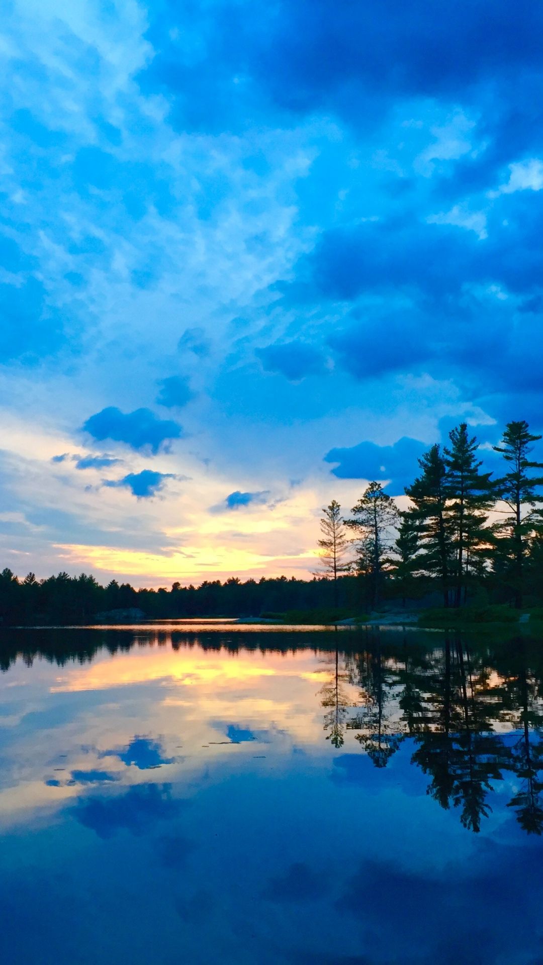 1080x1920 Bright Blue Reflection iPhone Wallpaper