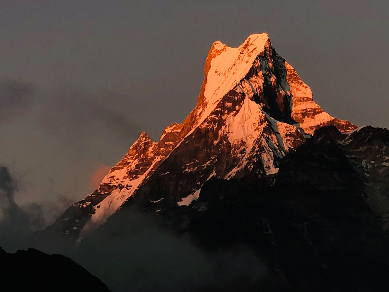 1600x1200 Annapurna Region Trekking. Nature Heaven Treks & Expedition