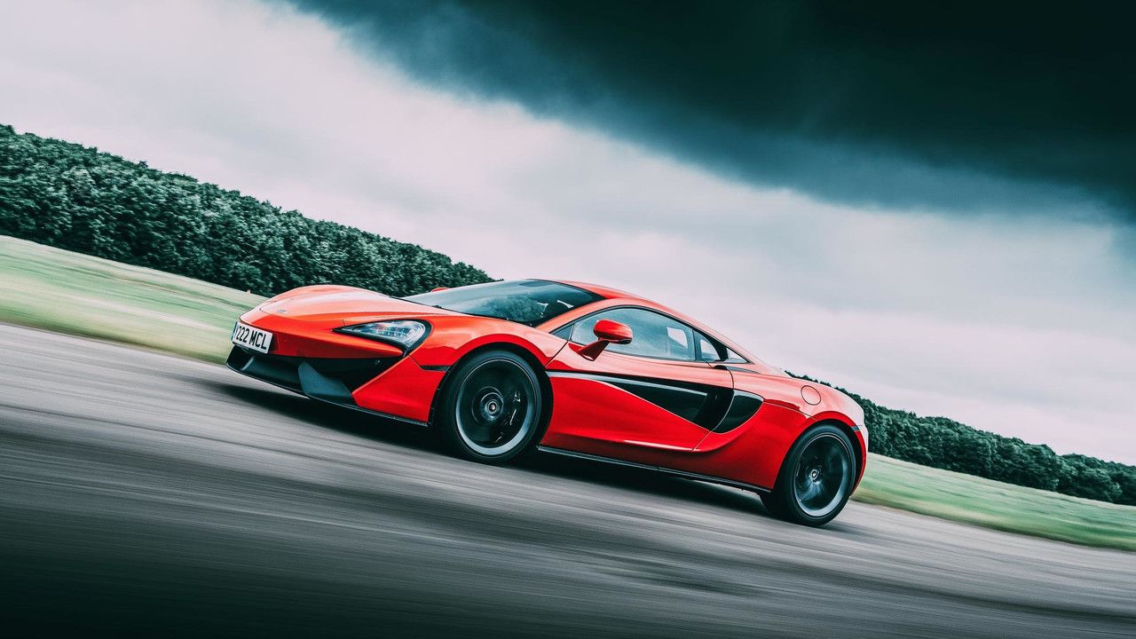 1280x720 McLaren 540C First Drive: As Un Entry Level As They Come