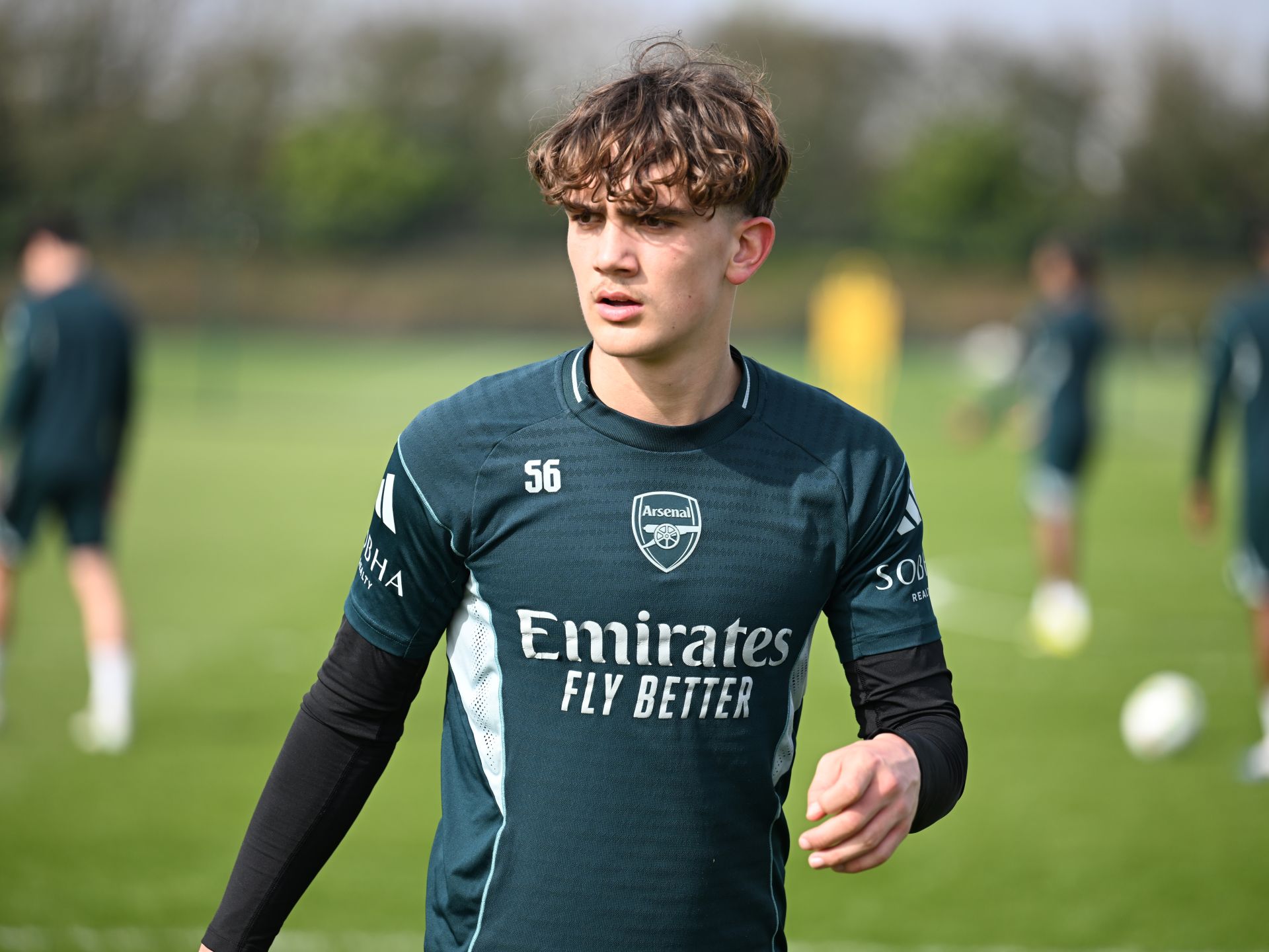 1920x1440 Arsenal sensation Max Dowman, fumes at own performance in secret calls to club legend before massive Man City clash