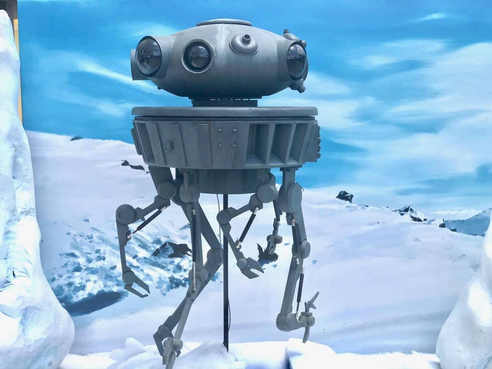 977x733 Disney Channel Releases Look Inside Star Wars: Galaxy's Edge and Glimpse of Probe Droid