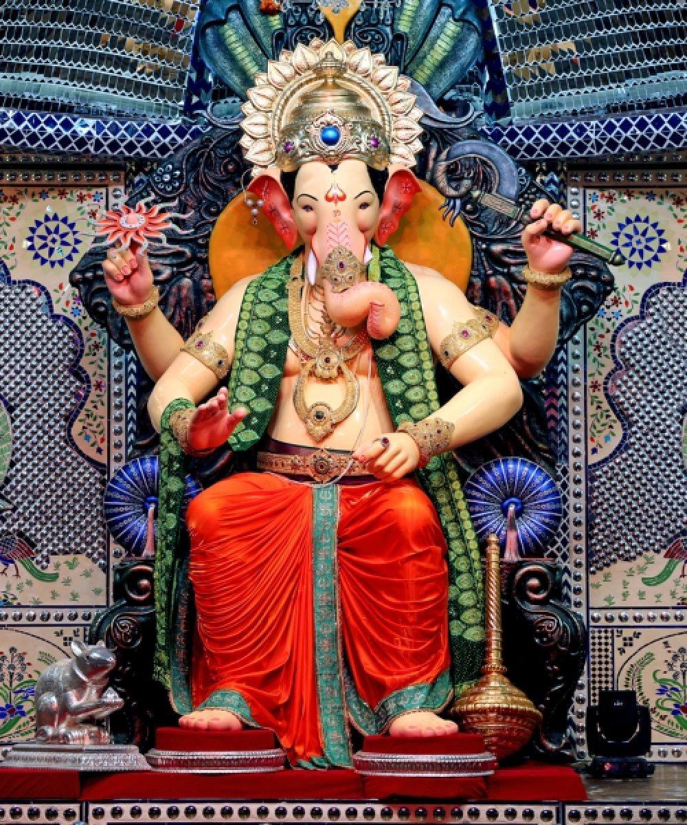 1000x1200 Lalbaugcha Raja Wallpaper