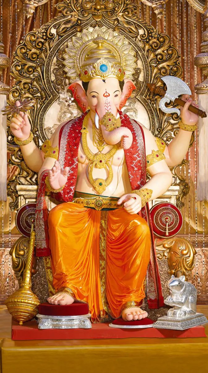 673x1206 Lalbaugcha Raja 2025 Wallpaper