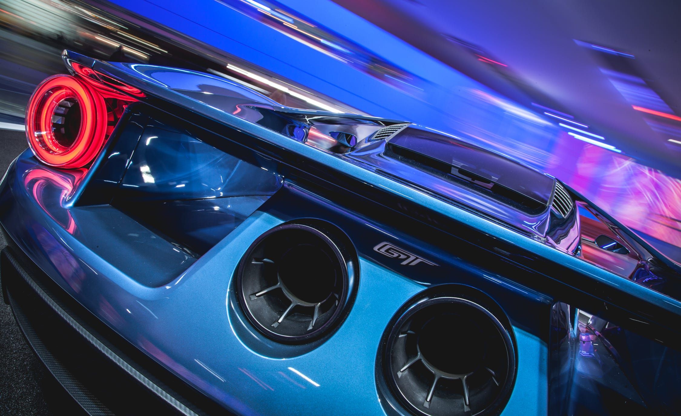 2250x1375 Ford GT Supercar: 17 Things You Need to Know