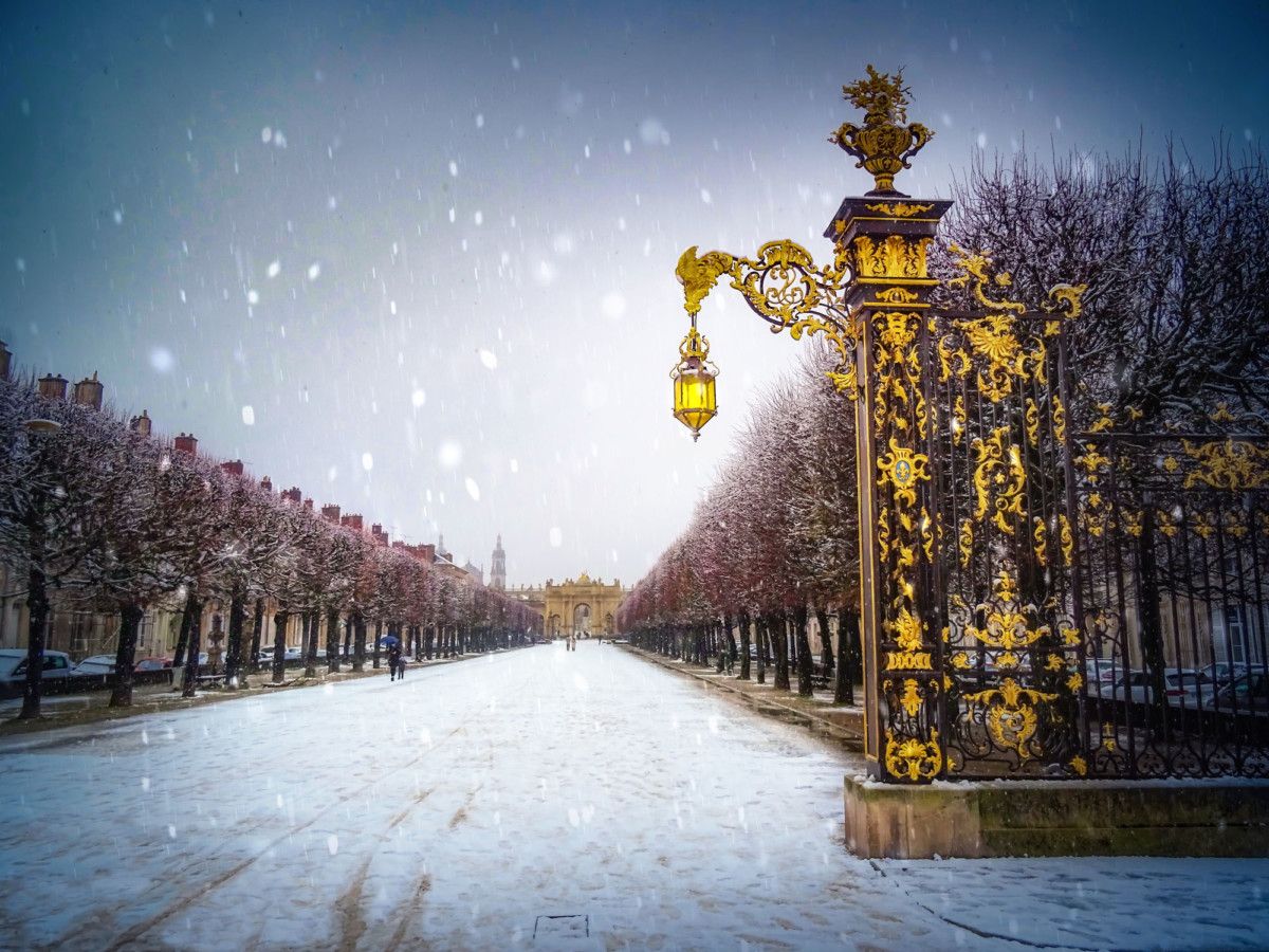 1200x900 Discover the historic city of Nancy in the snow
