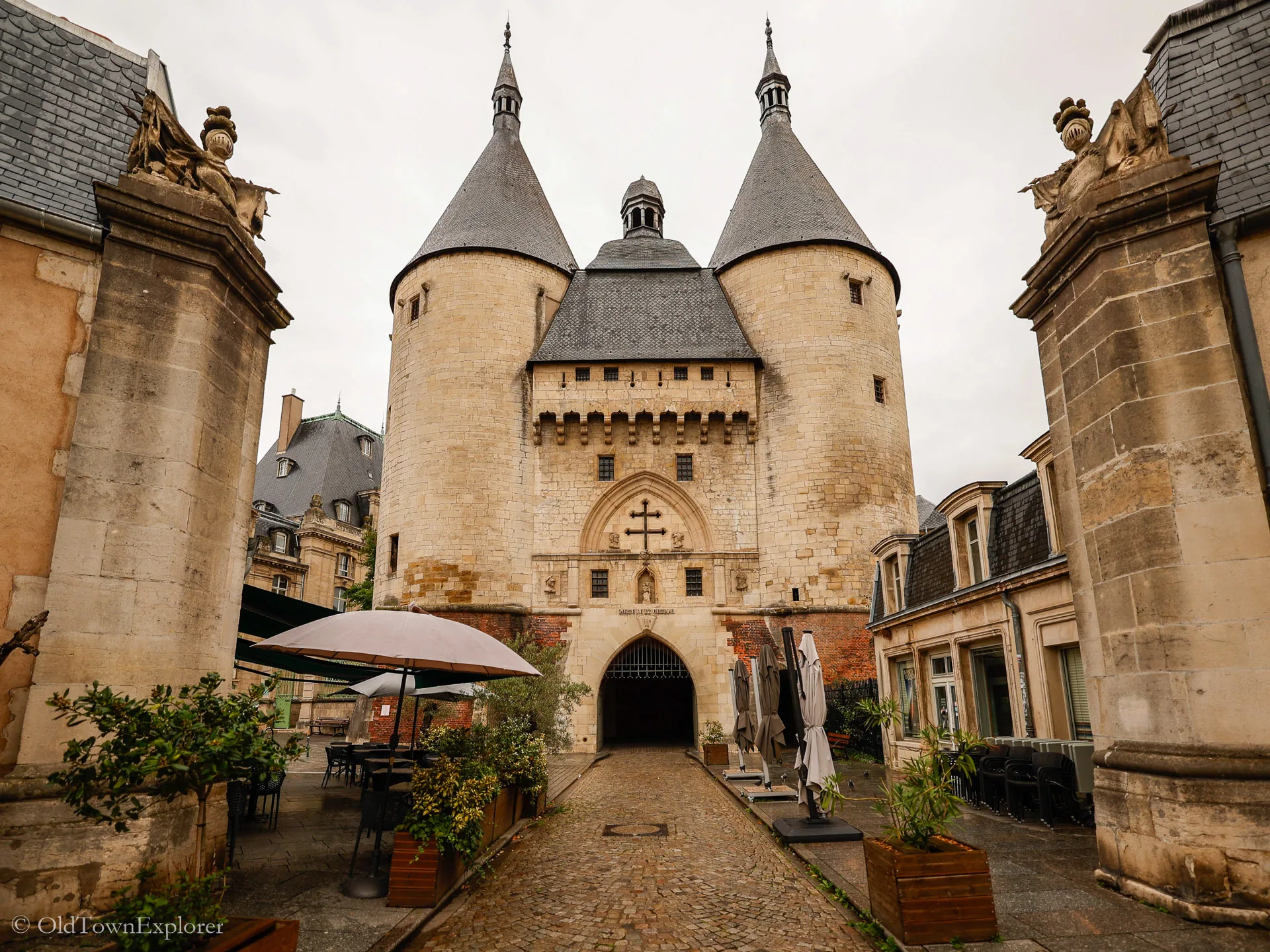 1920x1440 Explore Nancy, France: History & Architecture. Old Town Explorer