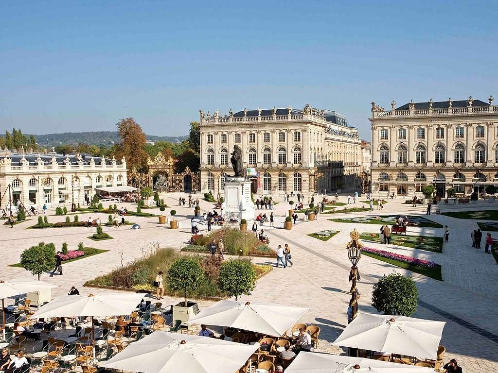 1024x768 In the 1960s the Place Stanislas in Nancy, France was opened to car parking. After receiving UNESCO designation, the square was fully converted into a pedestrian zone in 2005