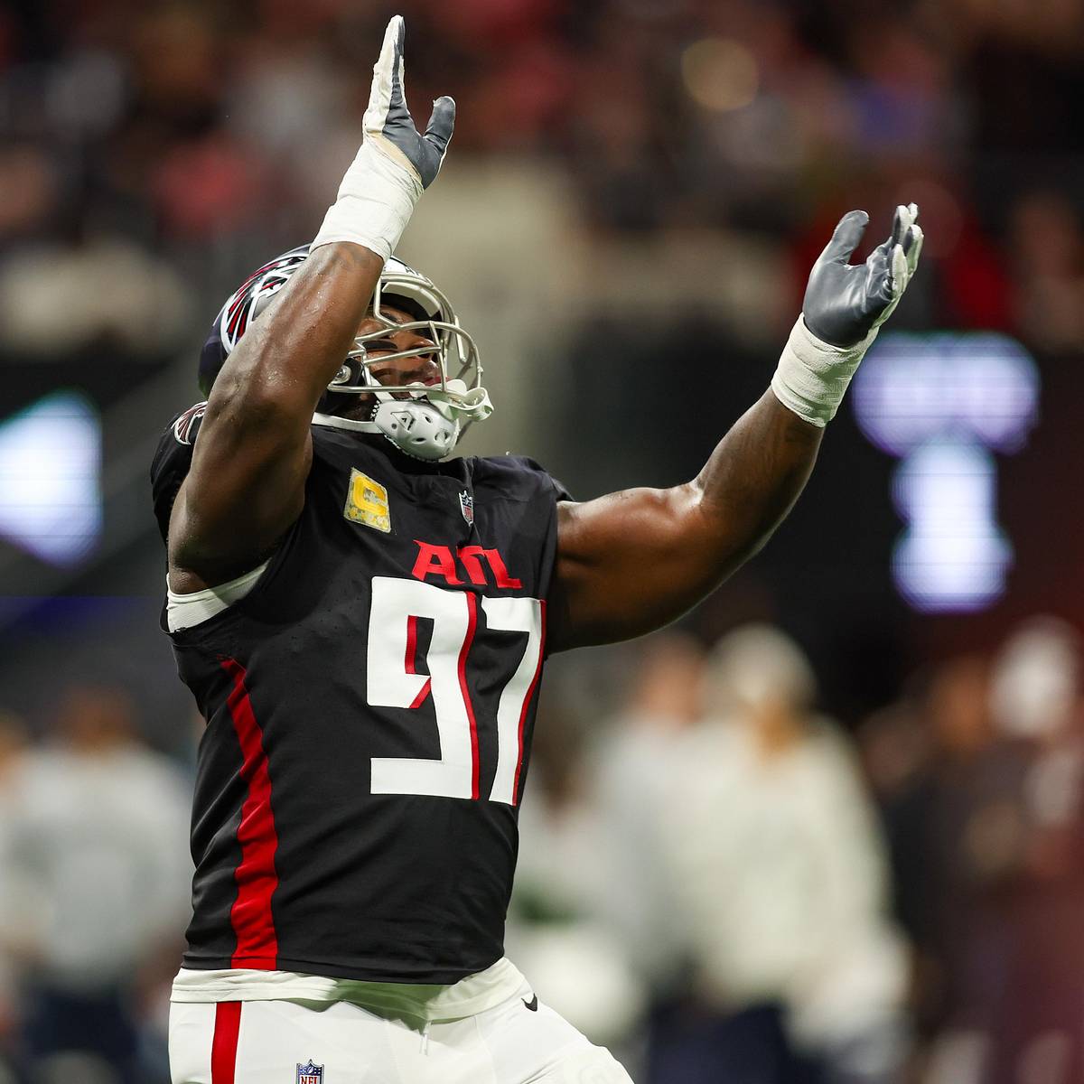 1200x1200 Grady Jarrett Opens Up on Leaving Atlanta Falcons for Chicago Bears