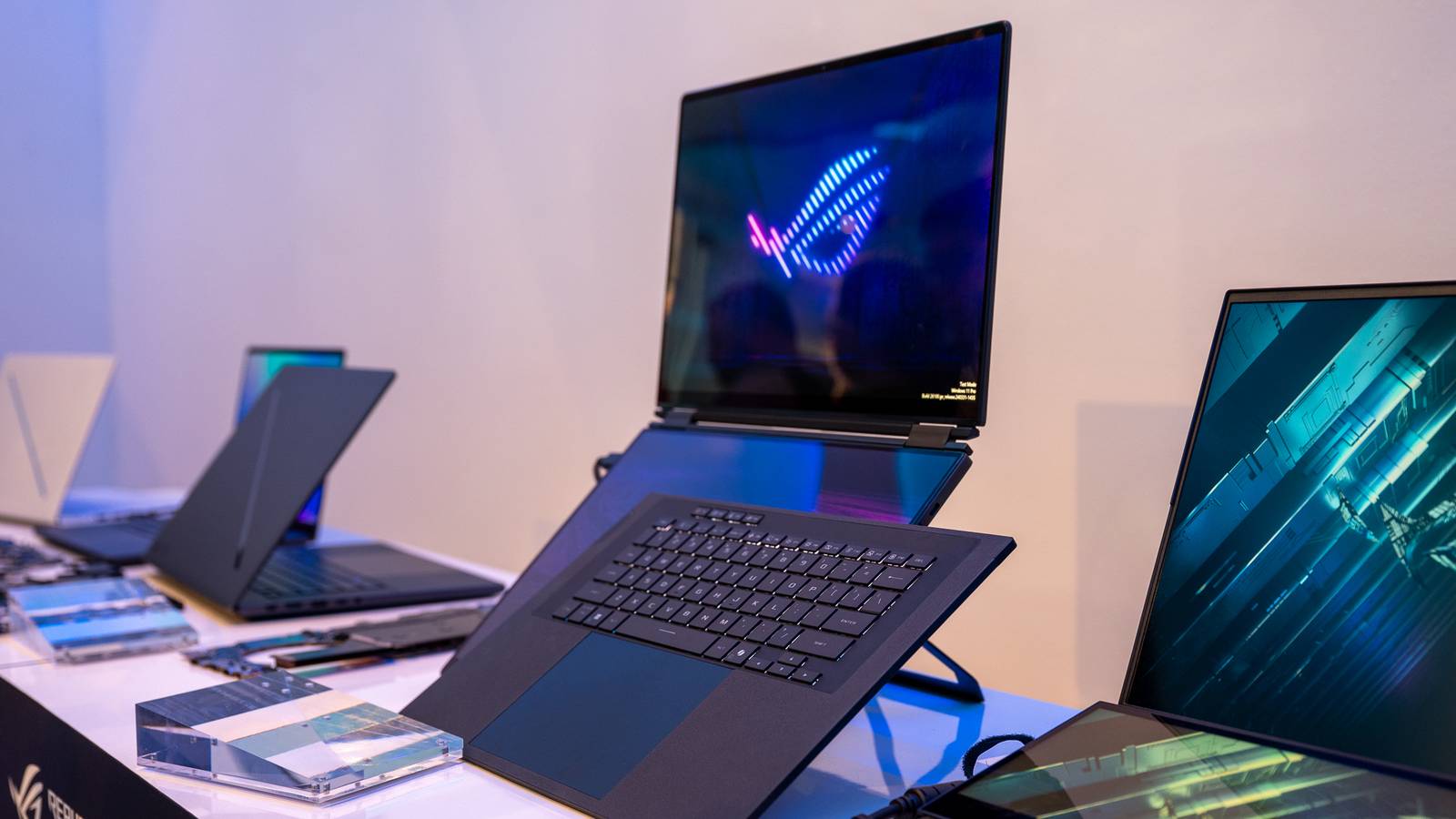 1600x900 This new ASUS laptop has two 3K OLED screens, with touch and stylus support