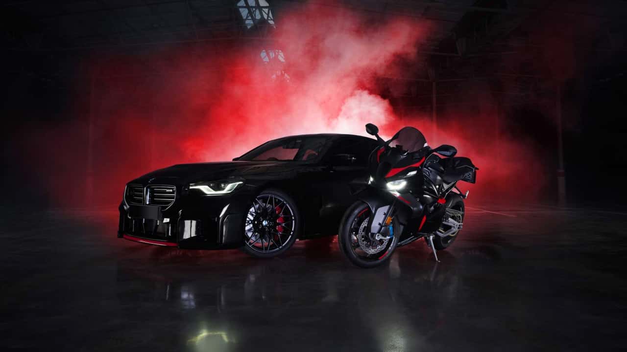 1280x720 BMW Just Built Matching M Cars And Superbikes That We'll Never Get