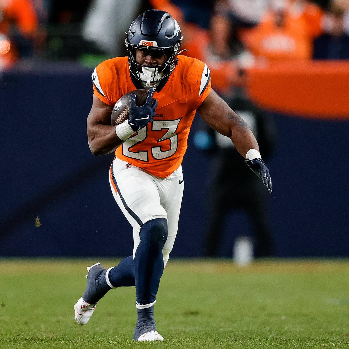1200x1200 Report: Former Broncos RB Audric Estime Signs With NFC Team
