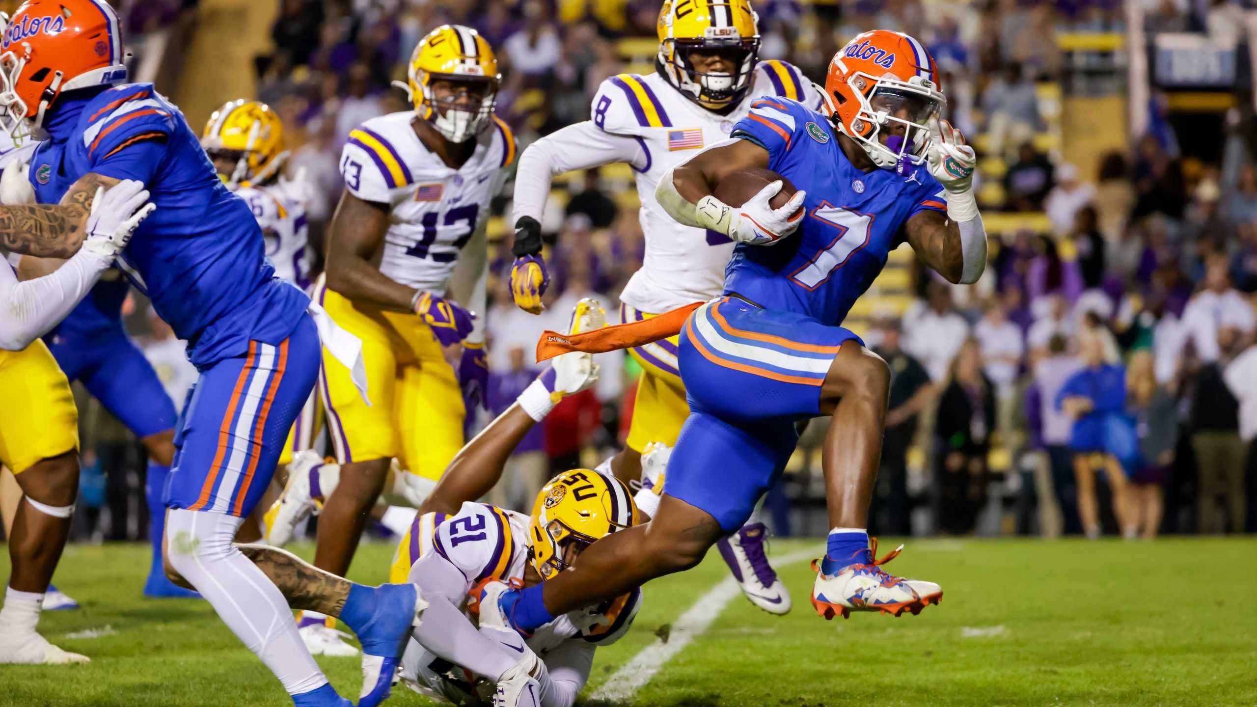 2560x1440 Florida RB Trevor Etienne enters the transfer portal with 2 years of eligibility remaining