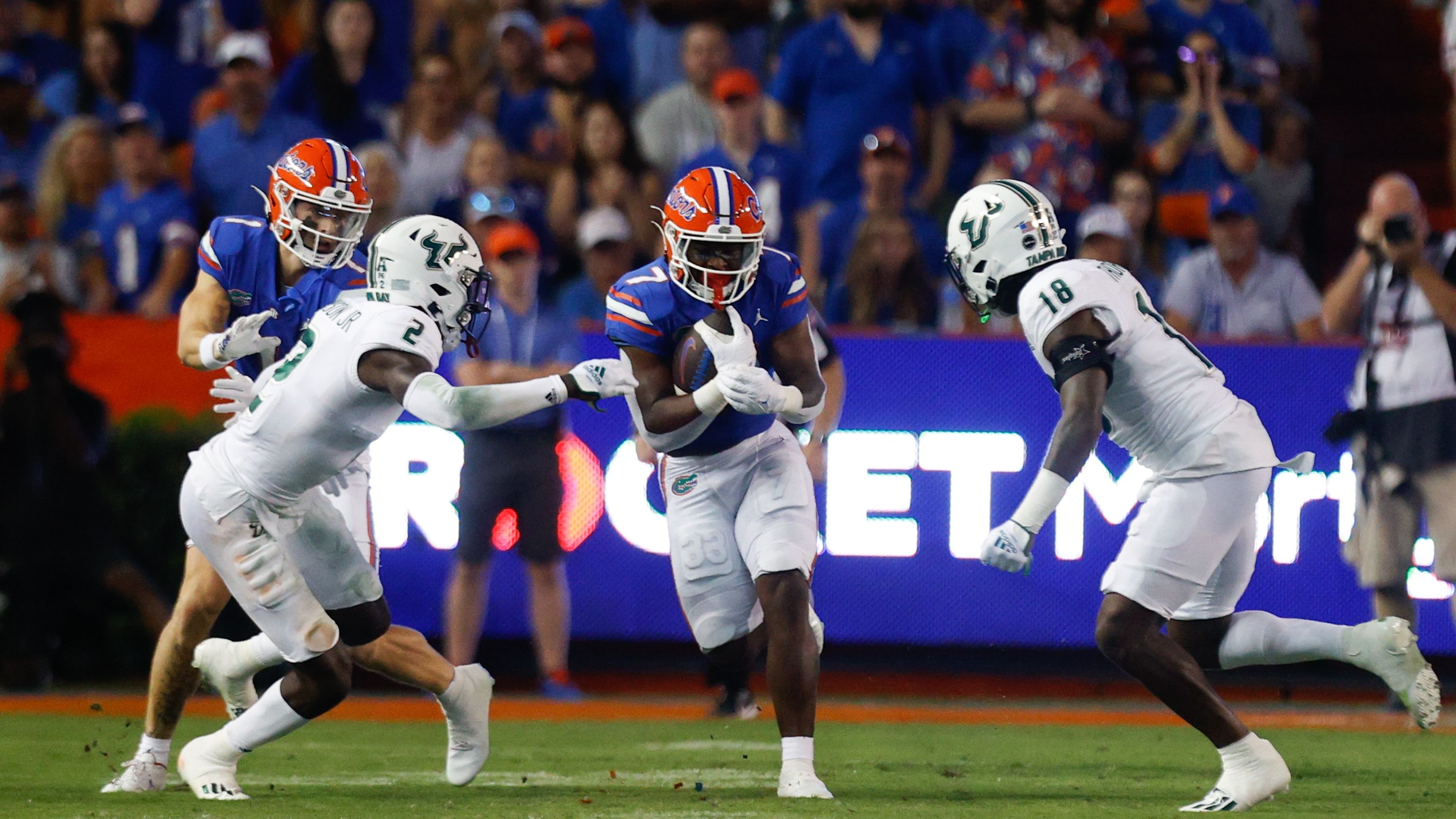 3000x1688 The game when Florida Gators RB Trevor Etienne clicked isn't what you think