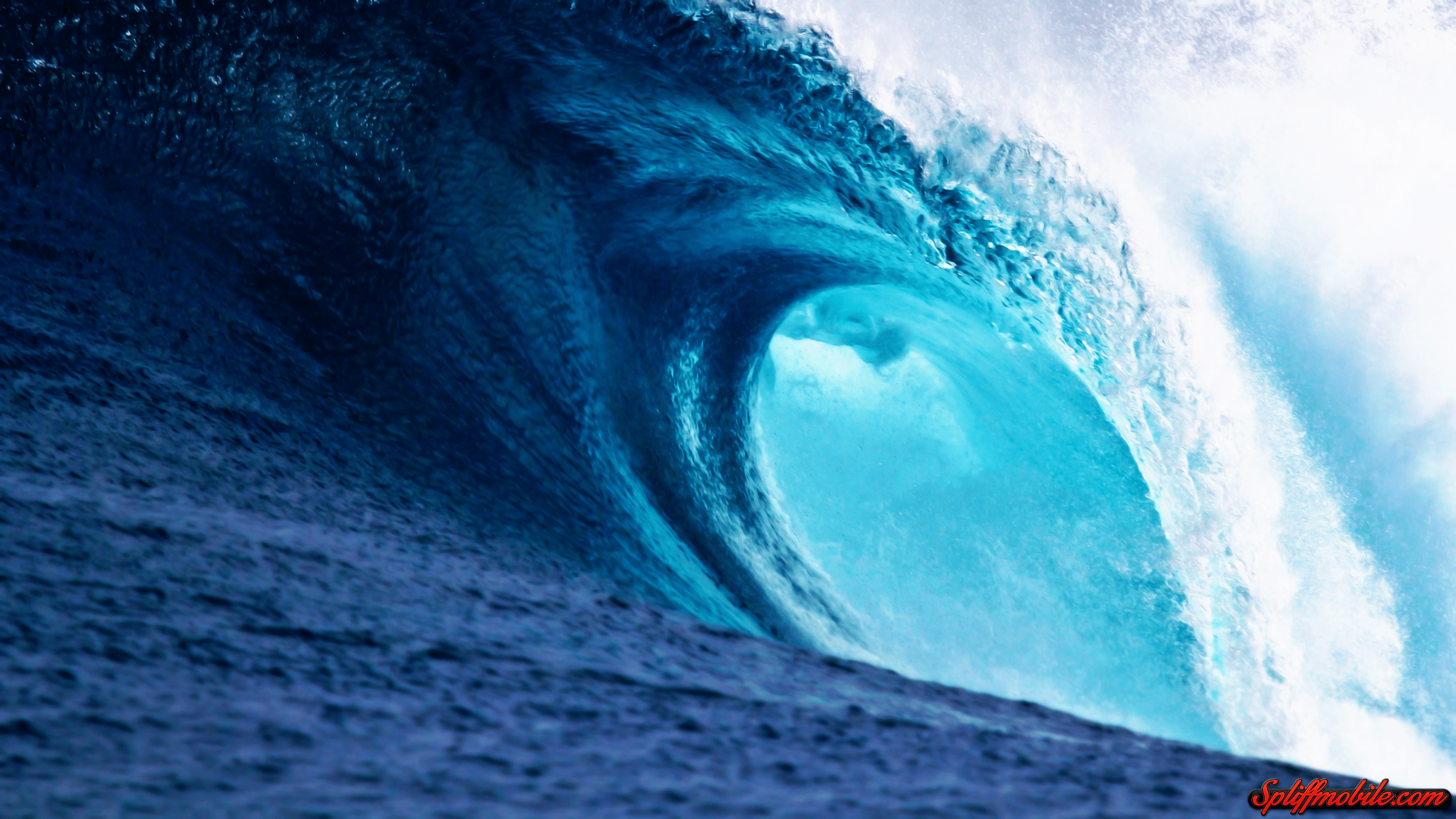 3840x2160 4K Ocean Waves .