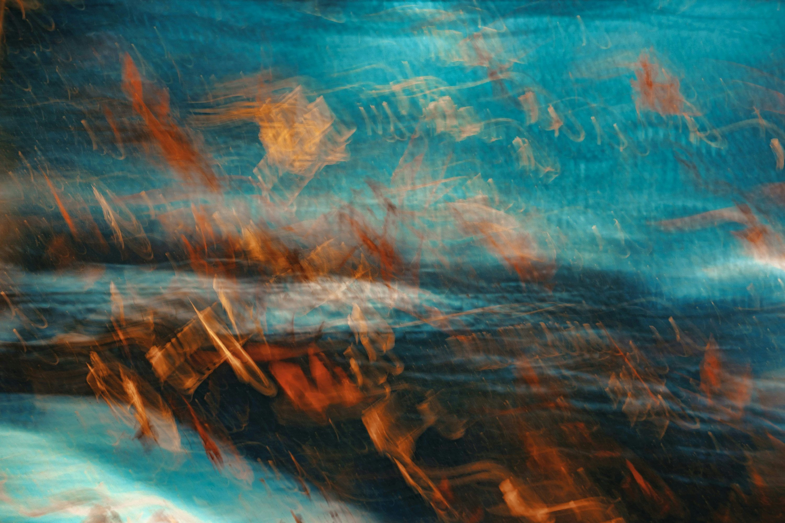 3000x2000 A blurry picture of a blue and orange painting