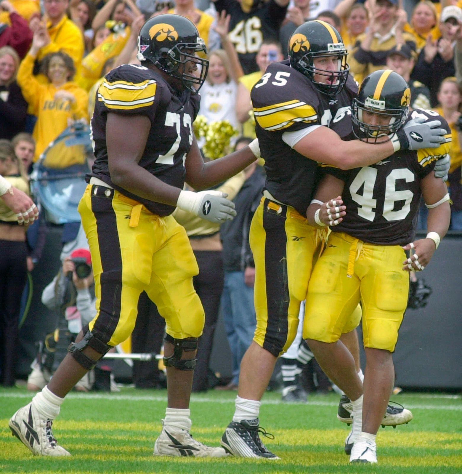 1560x1600 Ladell Betts takes step back in time with return to Hawkeyes. The Seattle Times