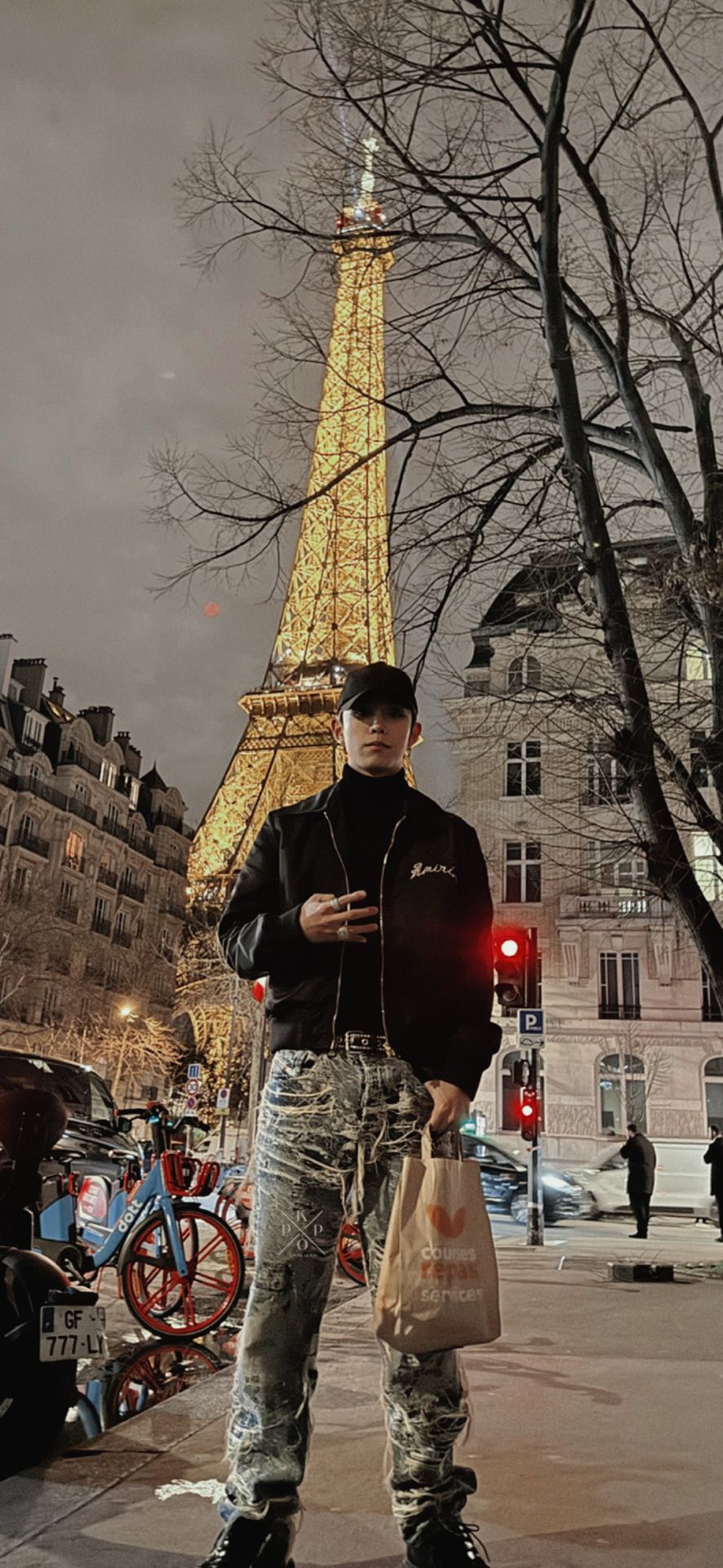 886x1920 Kpop Locks