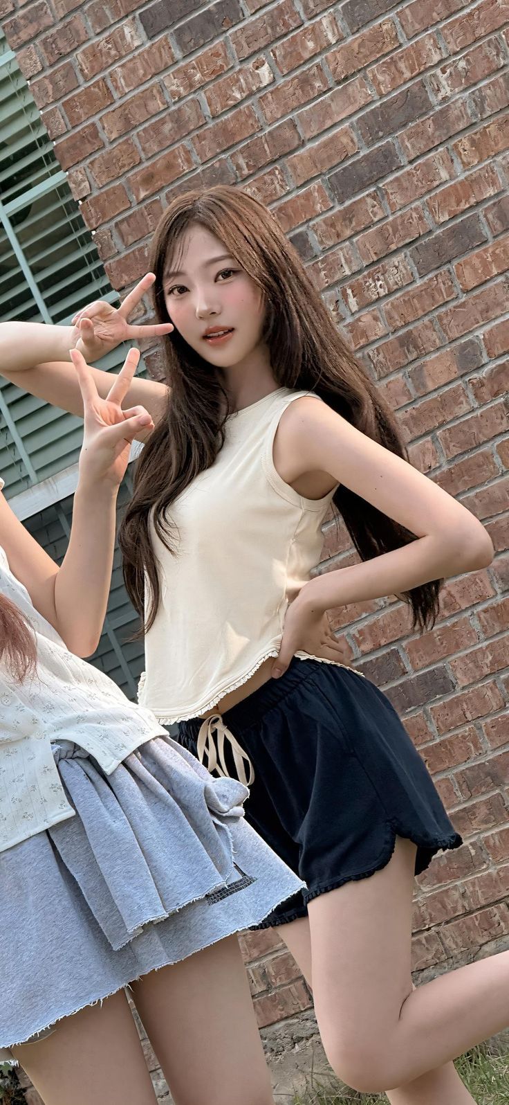 736x1596 stella wallpaper hearts2hearts lockscreen