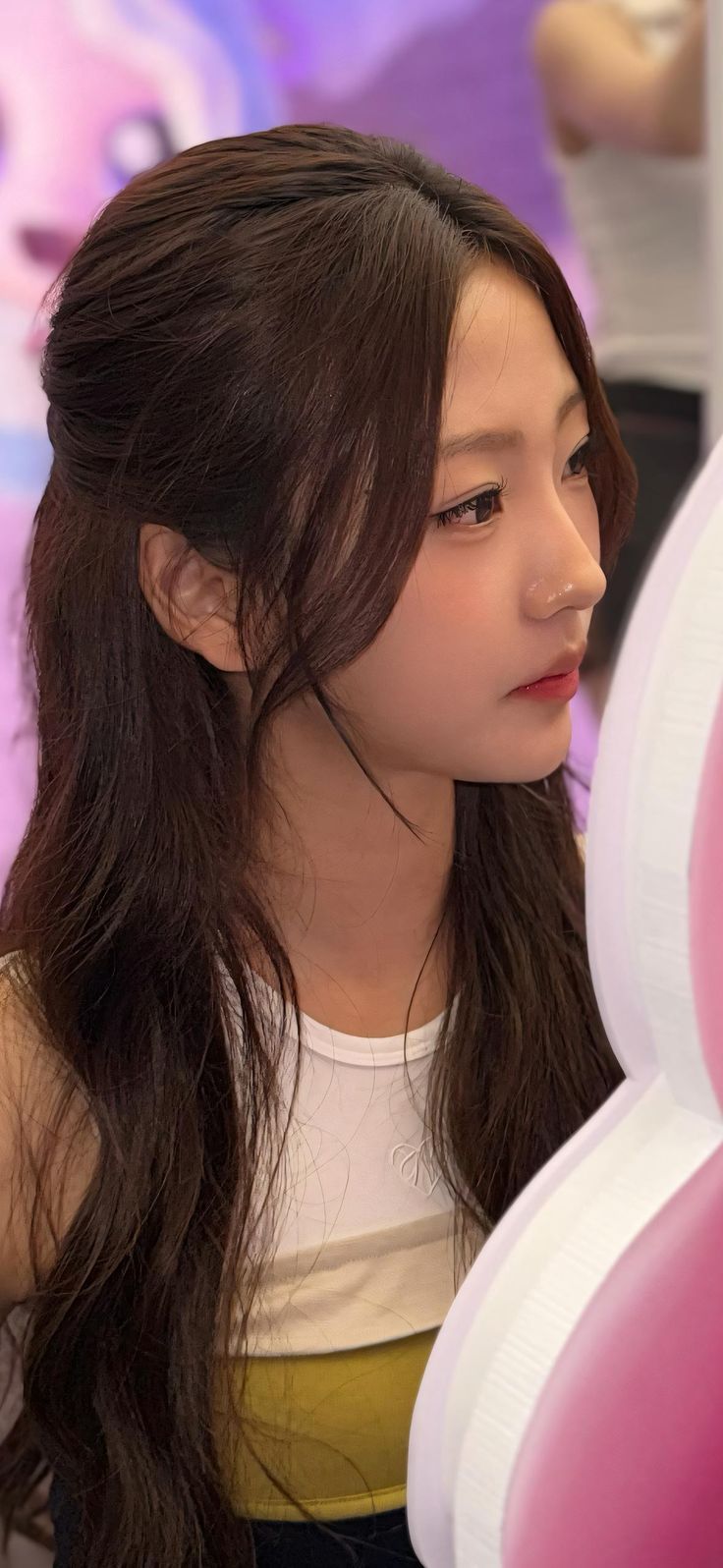 736x1596 stella wallpaper hearts2hearts lockscreen