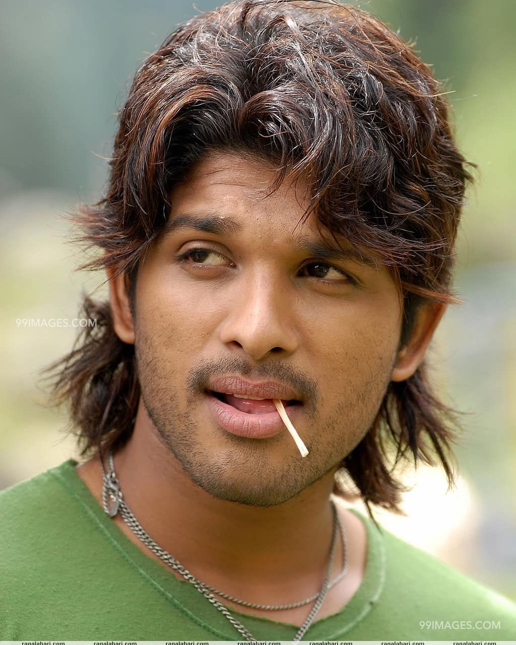 1024x1280 Allu Arjun HD 2021 Wallpaper