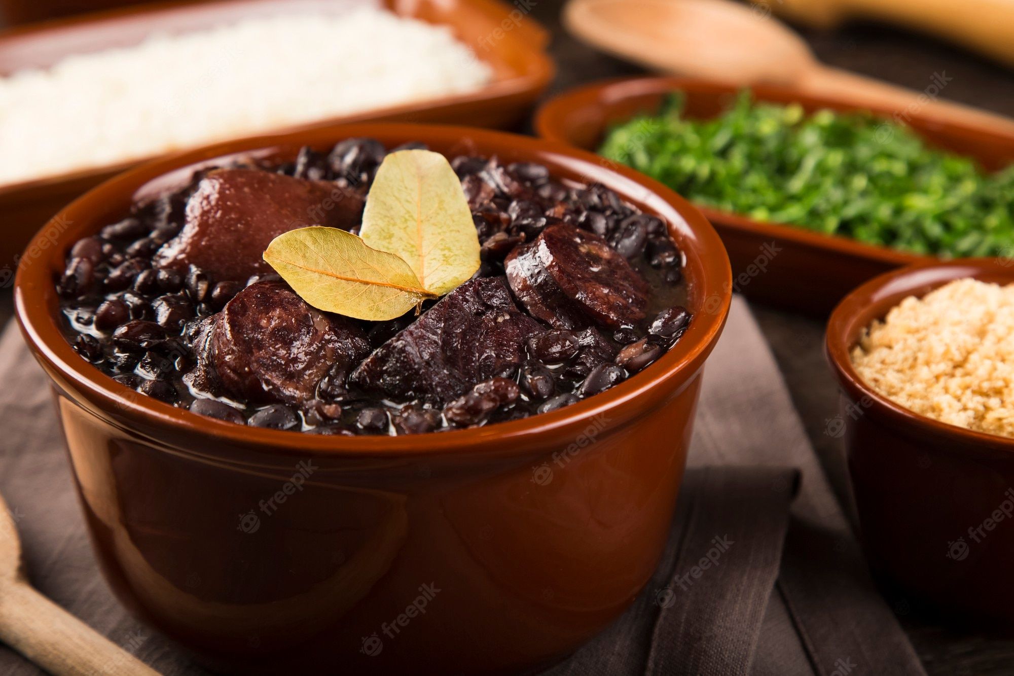 2000x1333 Feijoada Wallpaper