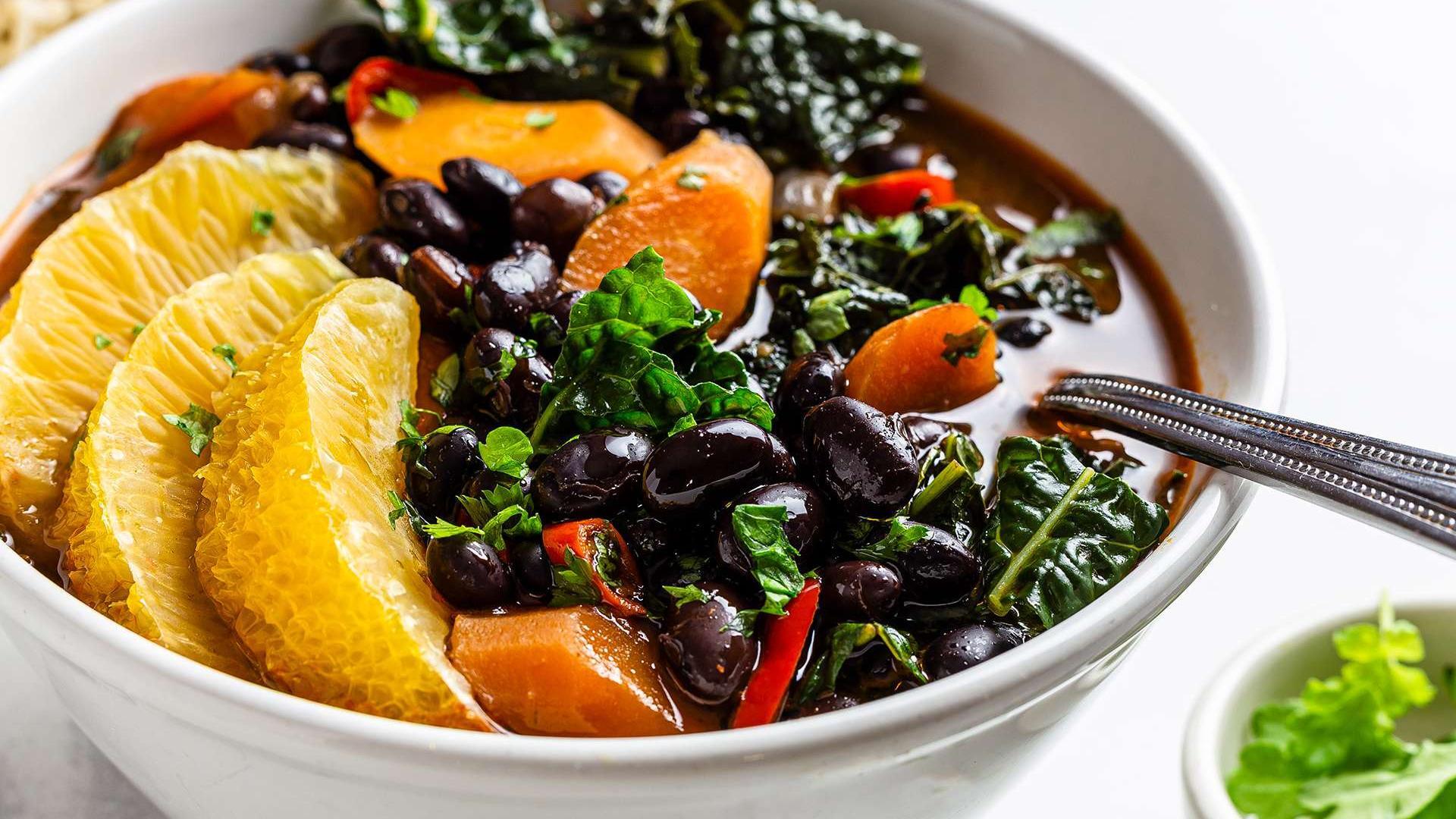 1920x1080 Essential staples for authentic Brazilian feijoada