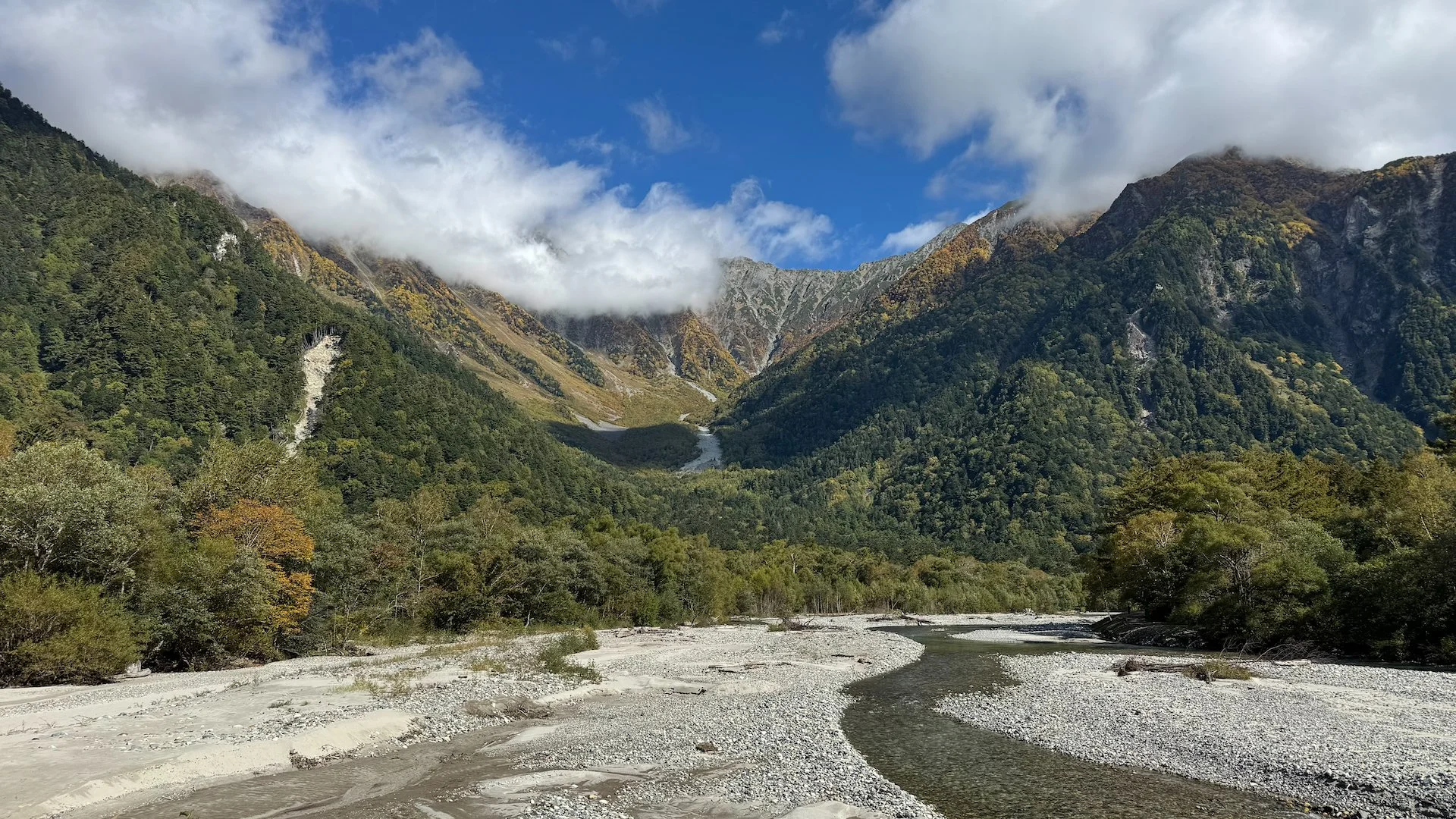 1920x1080 Kamikochi's Final Day: Macaques & off to Kyoto