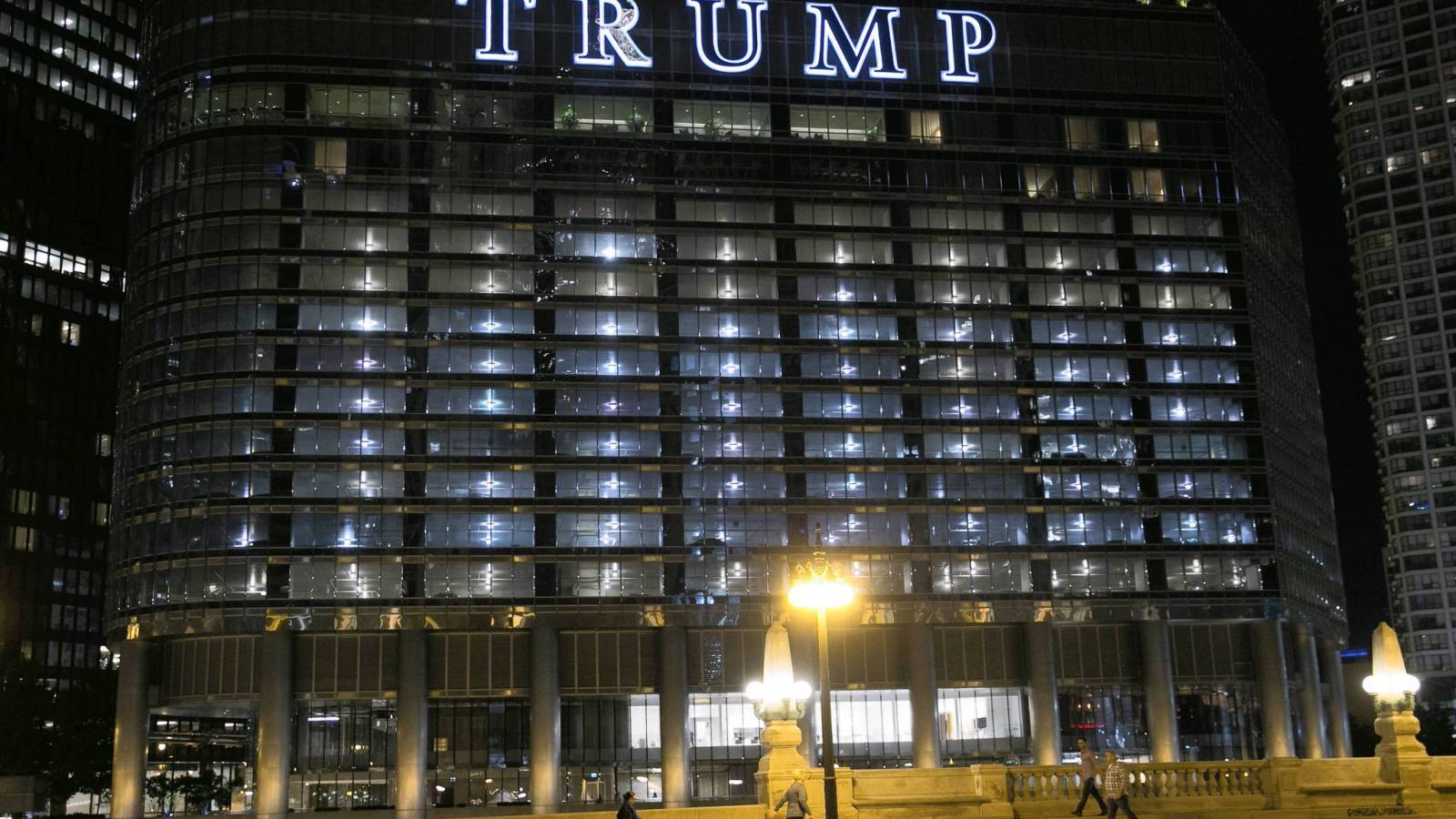 1600x900 Donald Trump's sycophantic, vitriolic treatment of architecture critics