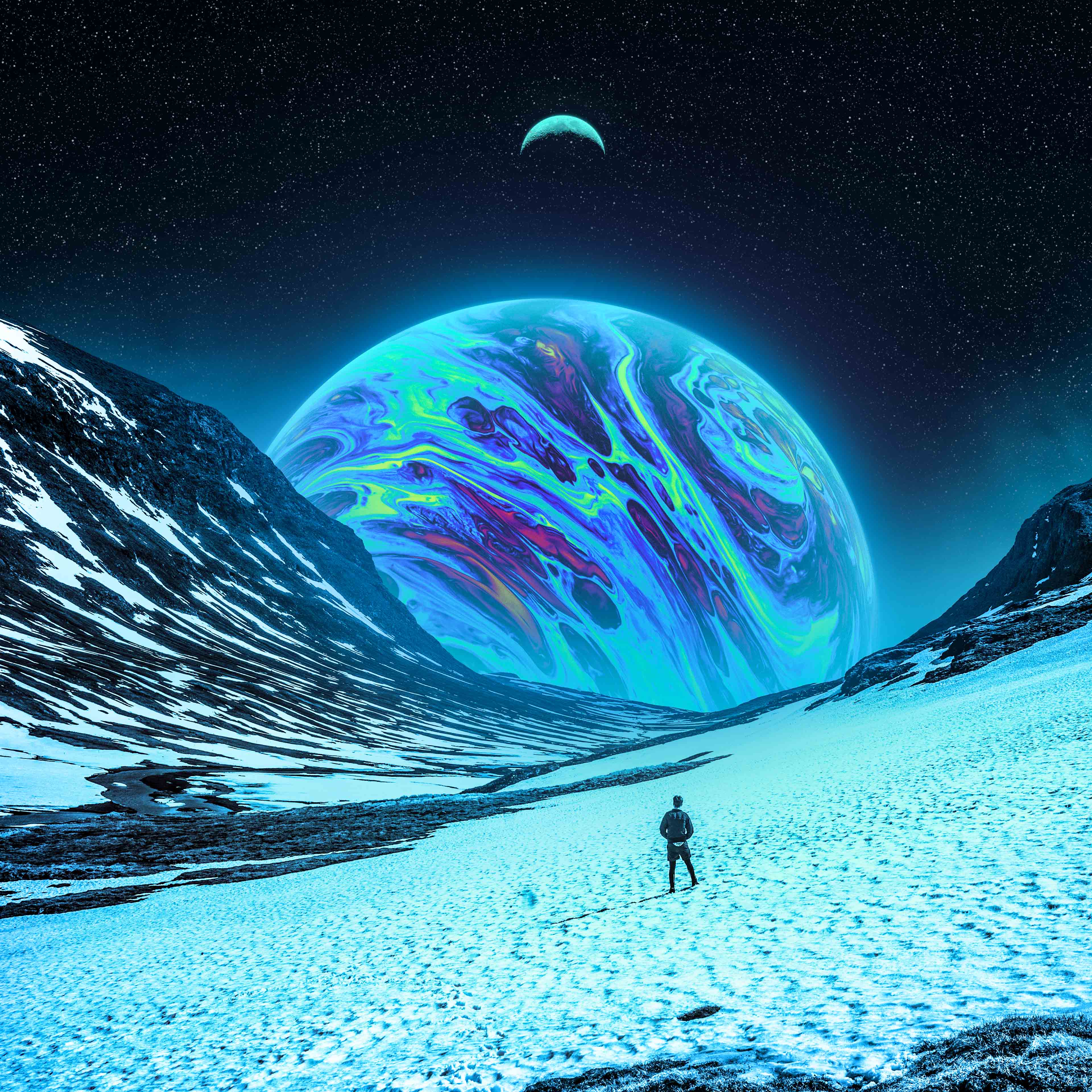 3840x3840 Frozen space
