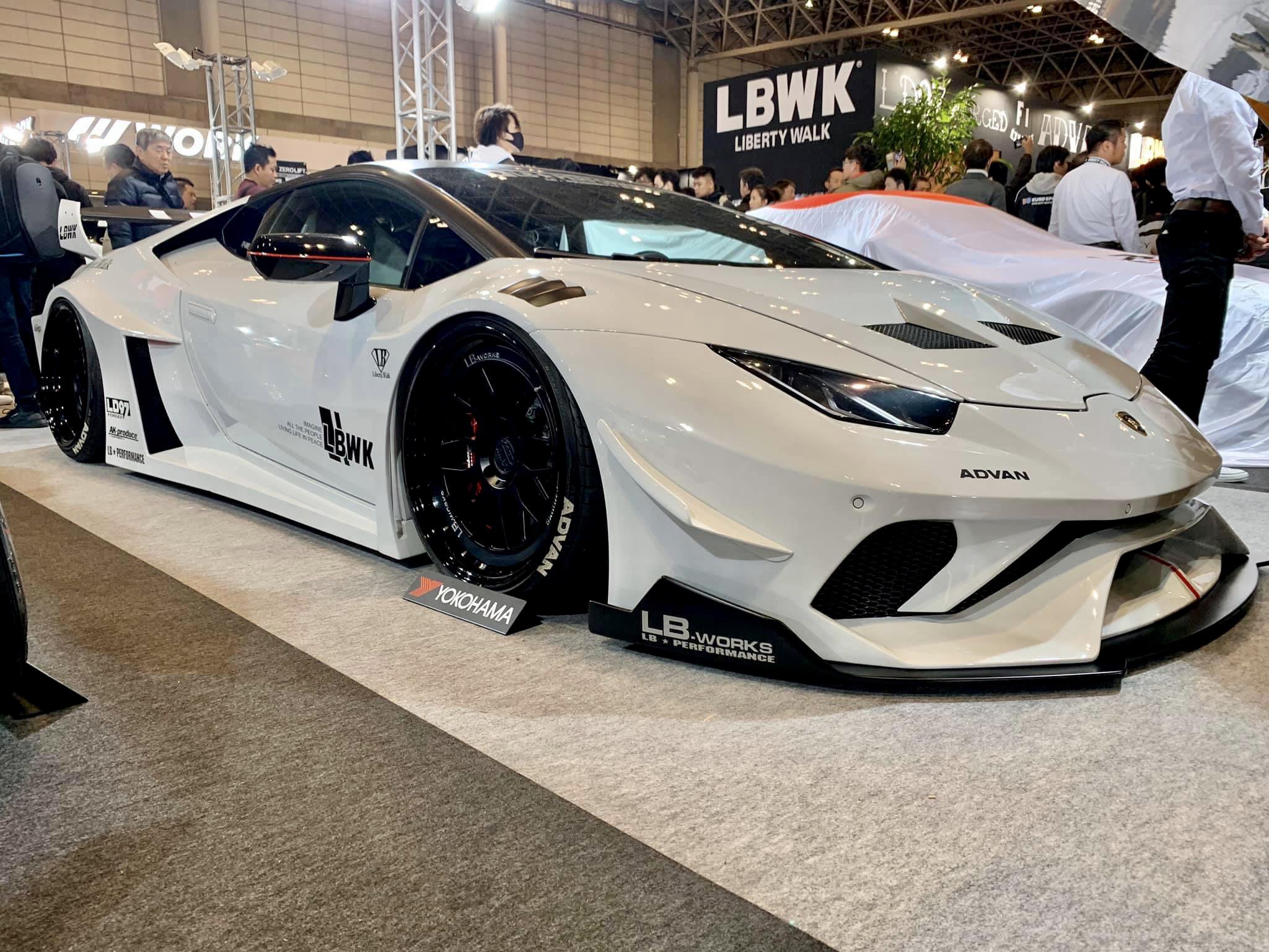 2048x1536 Liberty Walk Silhouette Works Lamborghini Huracan