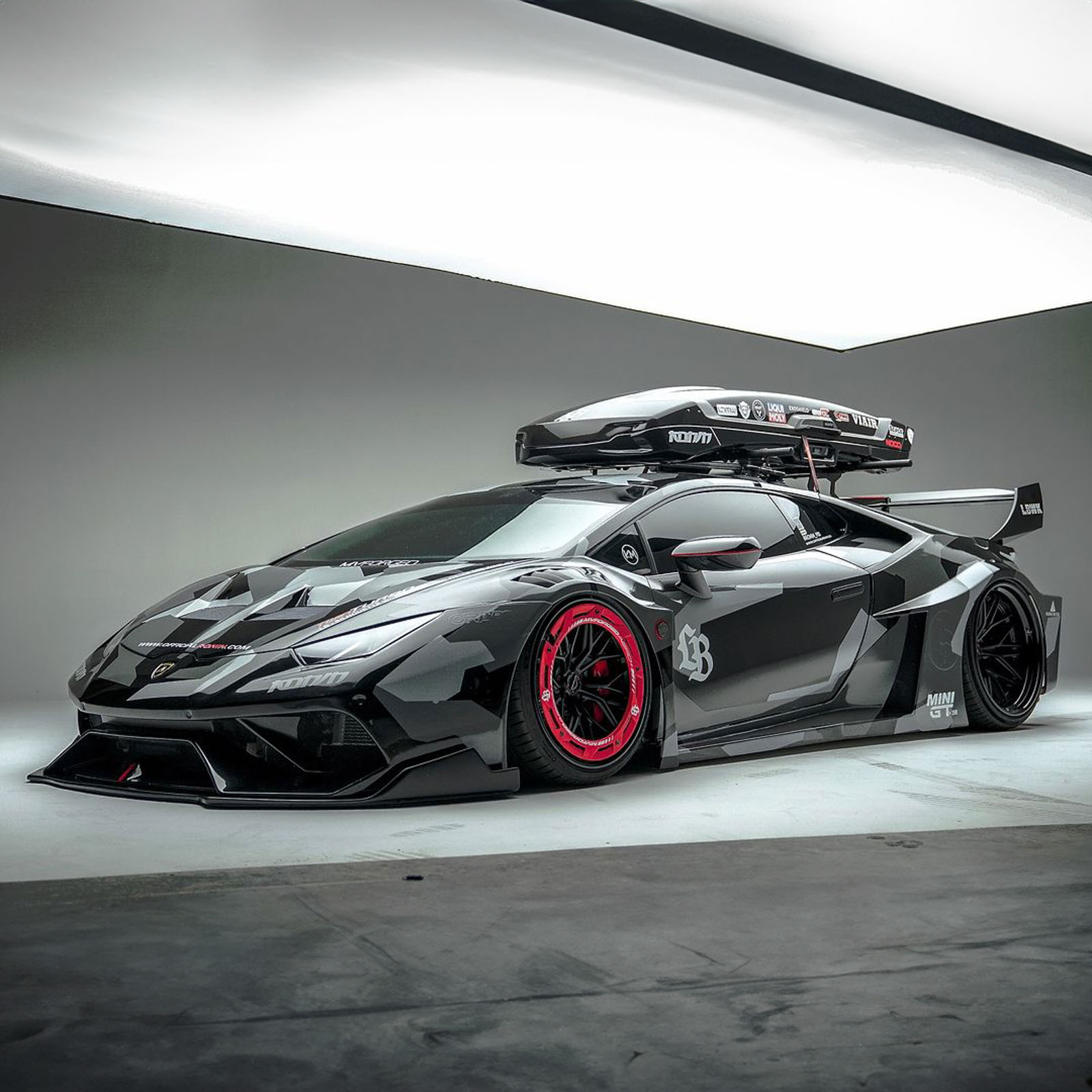 1600x1600 Liberty Walk Lamborghini Huracan