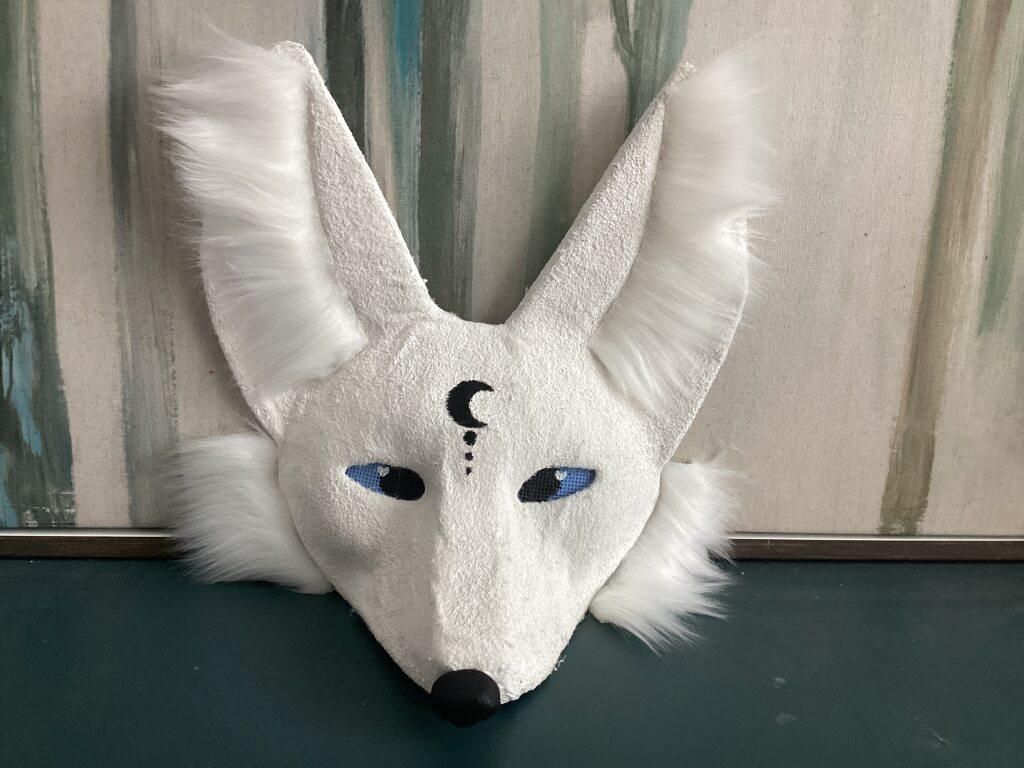 1024x768 Arctic Fox Therian Mask LINED