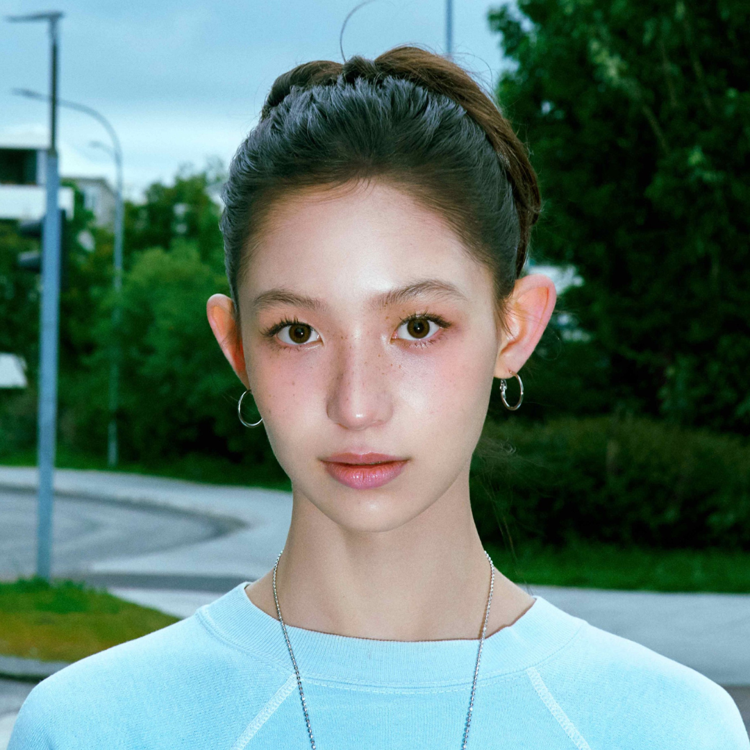 1080x1080 Yi Hani (TUIDE) profile, age, MBTI & facts